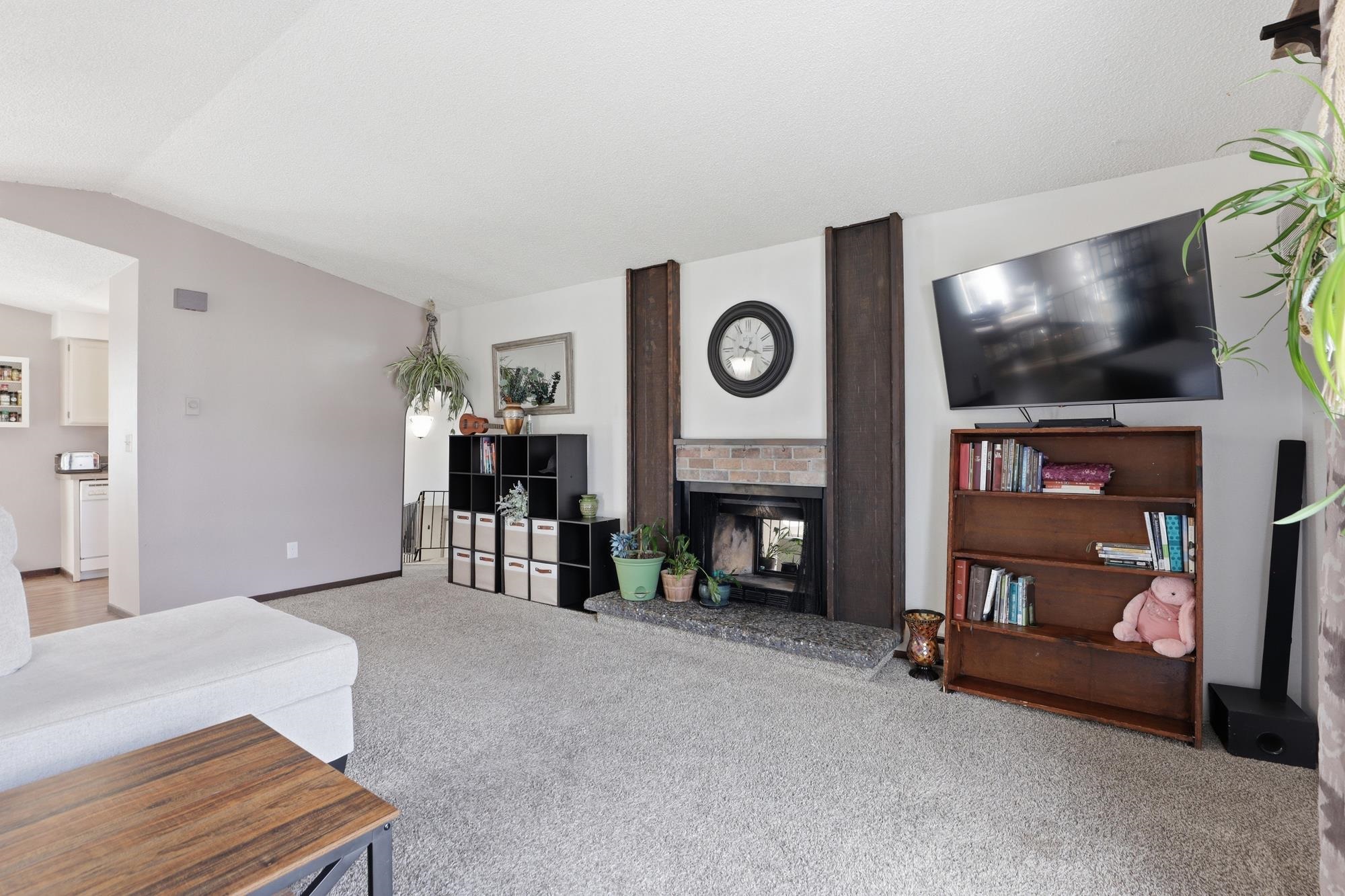 8111 E Harrington Ave - Photo 7