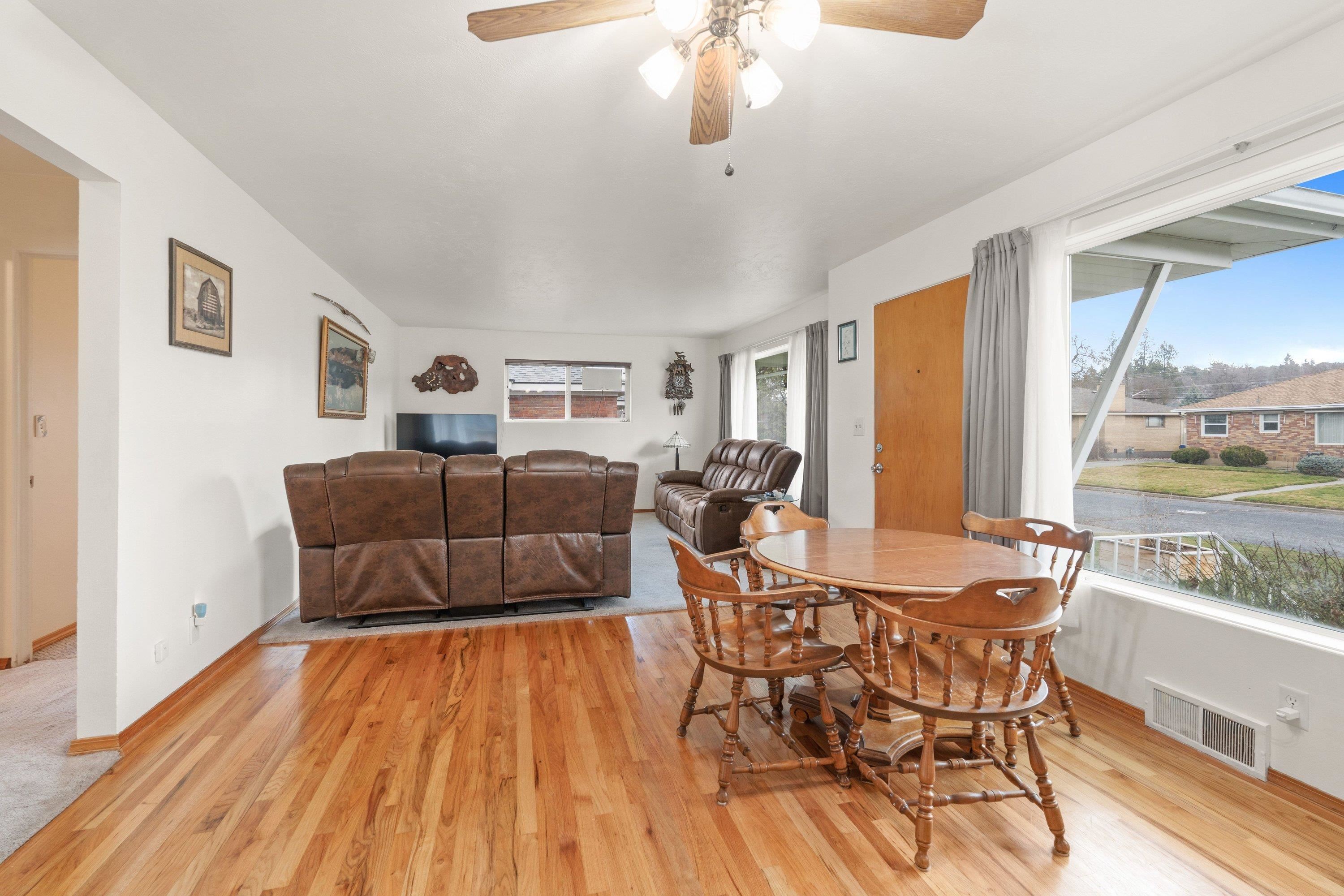 5721 N Alameda Blvd - Photo 11