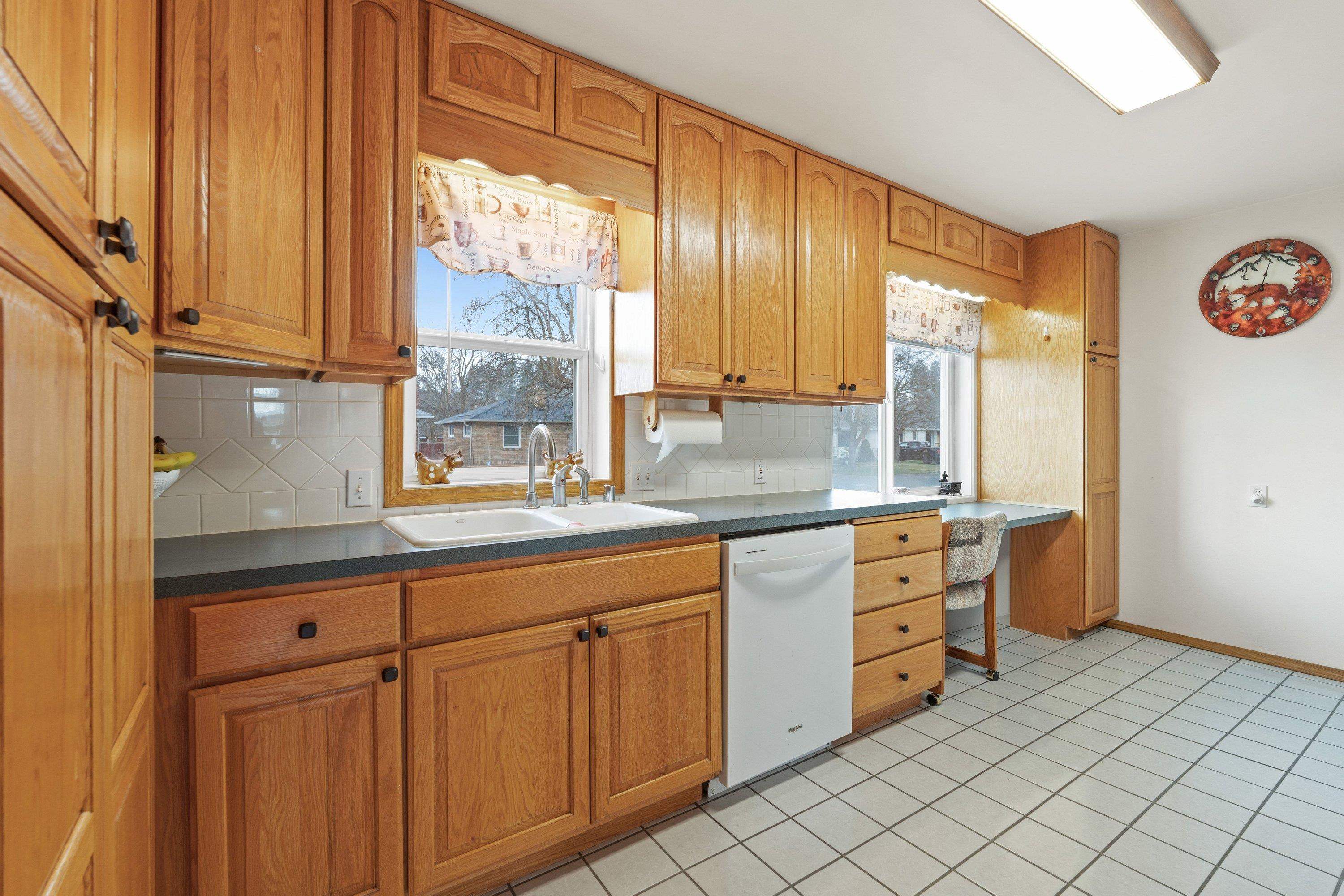 5721 N Alameda Blvd - Photo 12