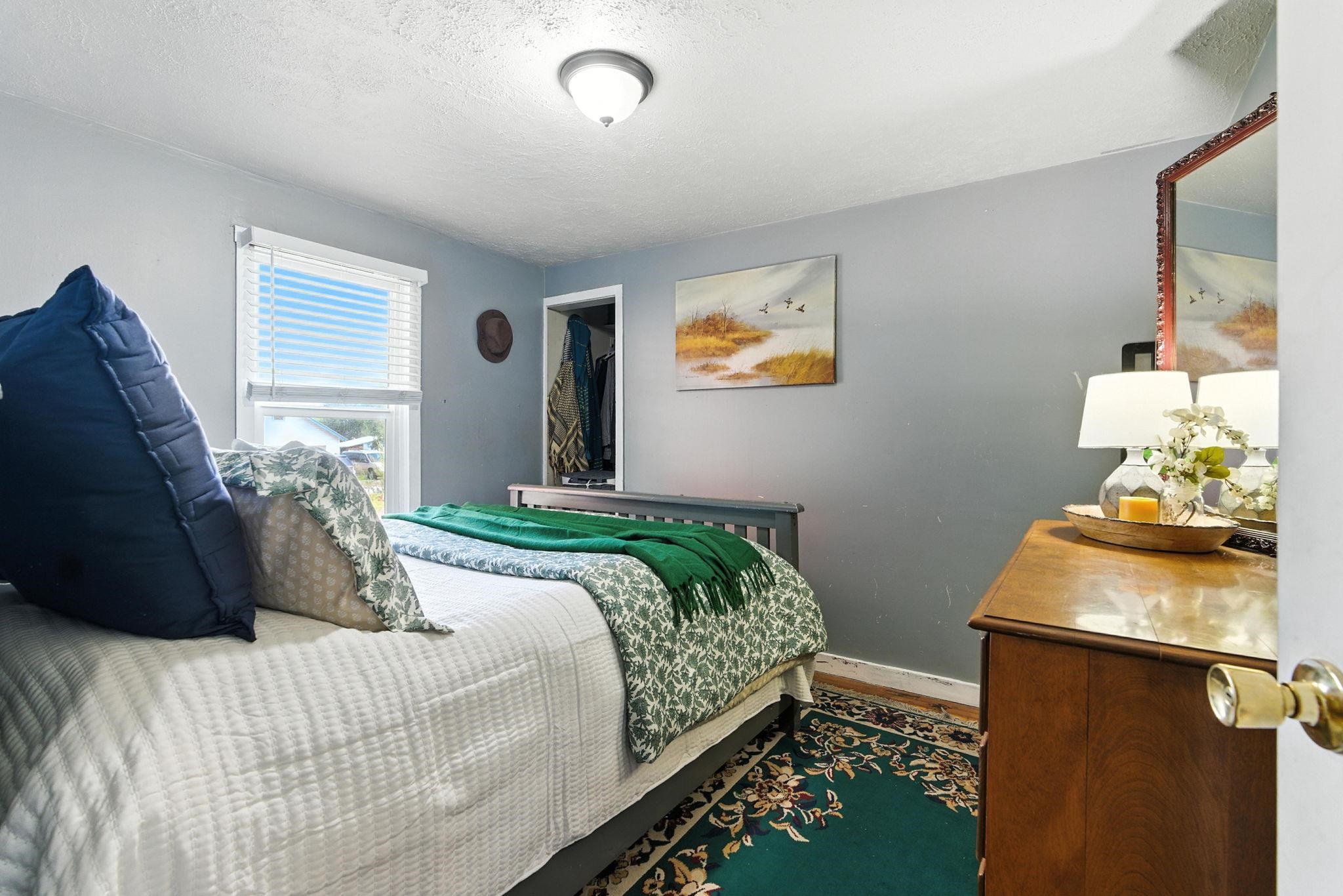 904 N Kruger St - Photo 16