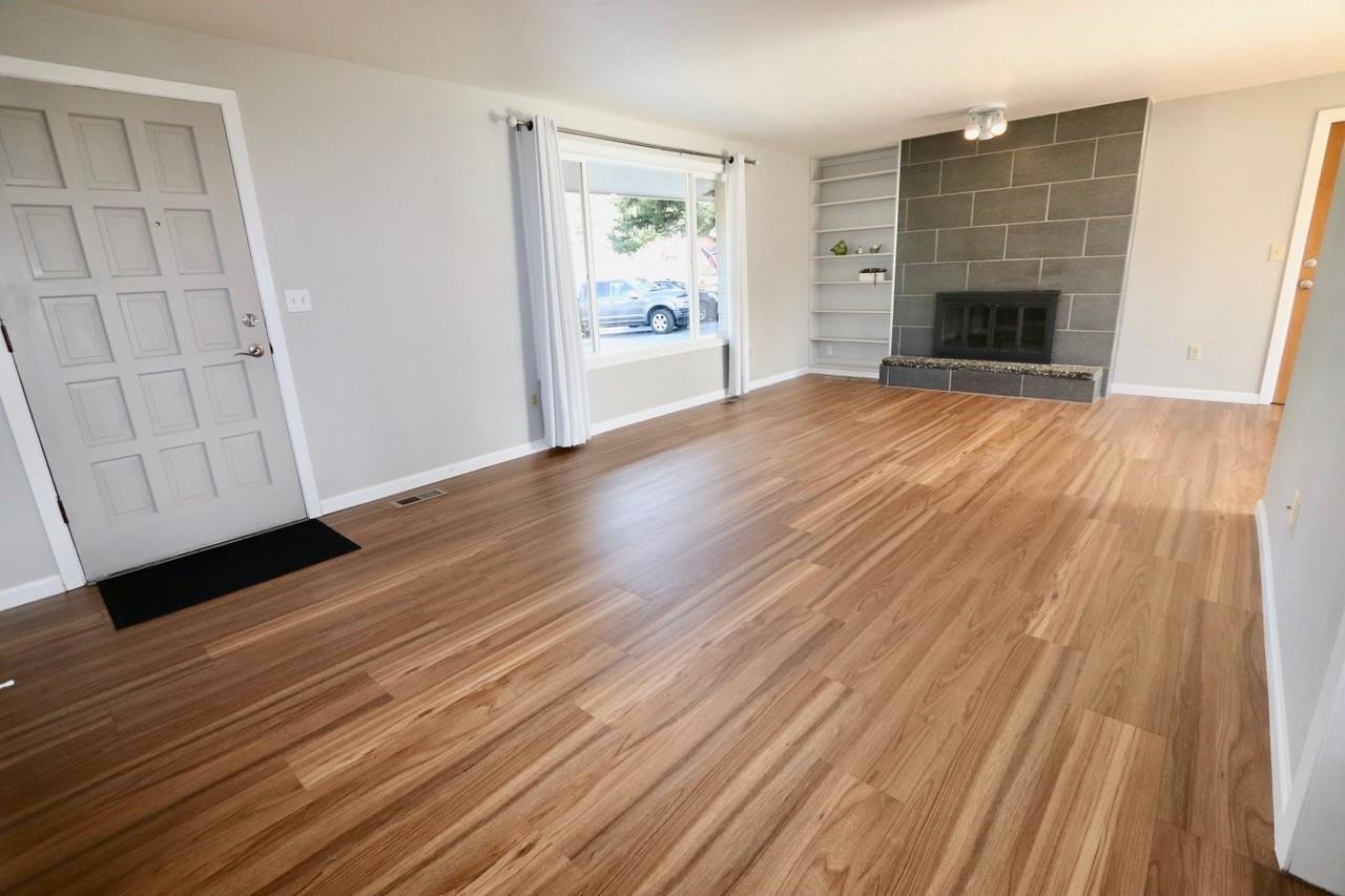 12516 E 25th Ave - Photo 4