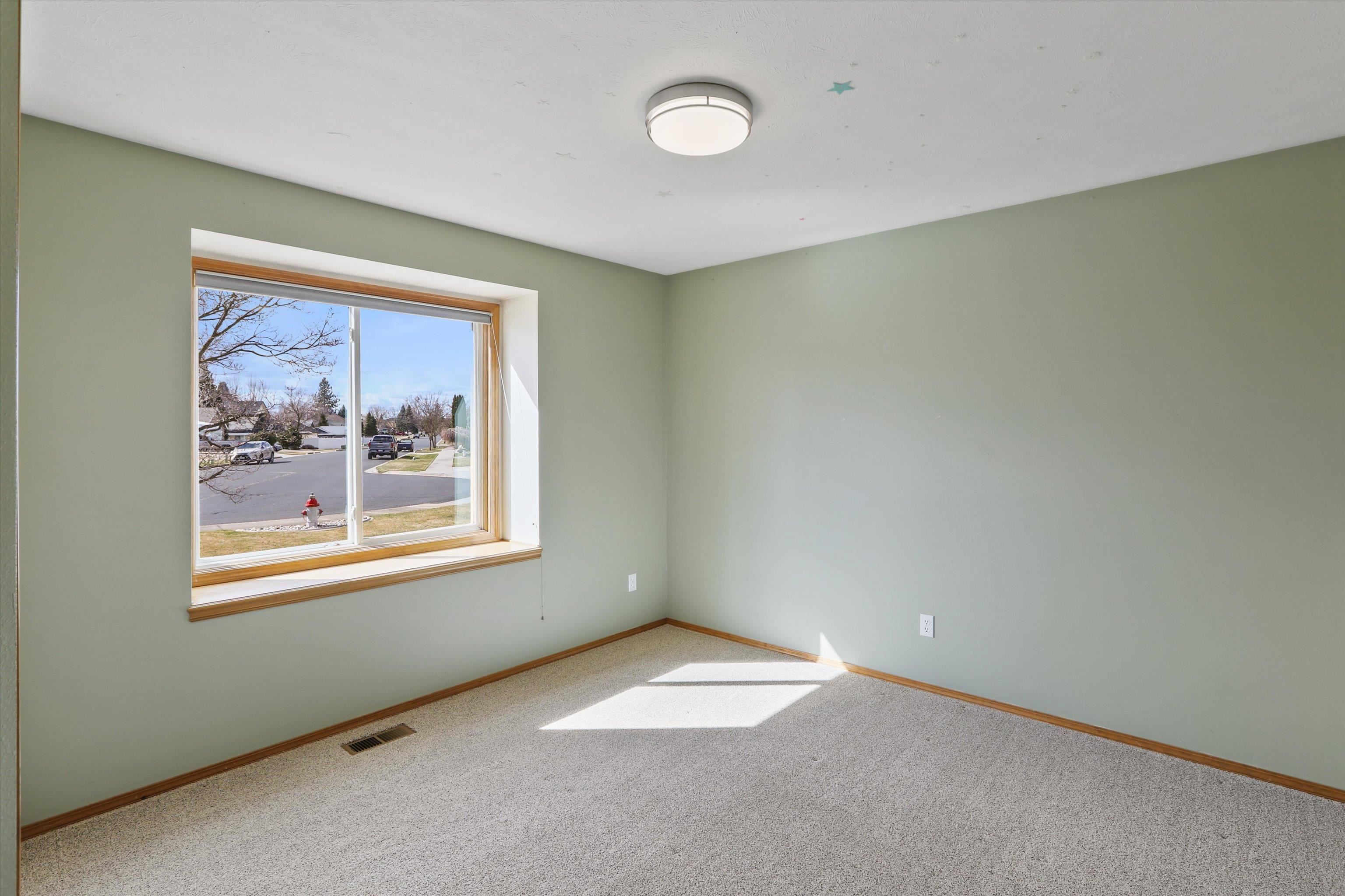 6202 W Skagit Ct - Photo 5