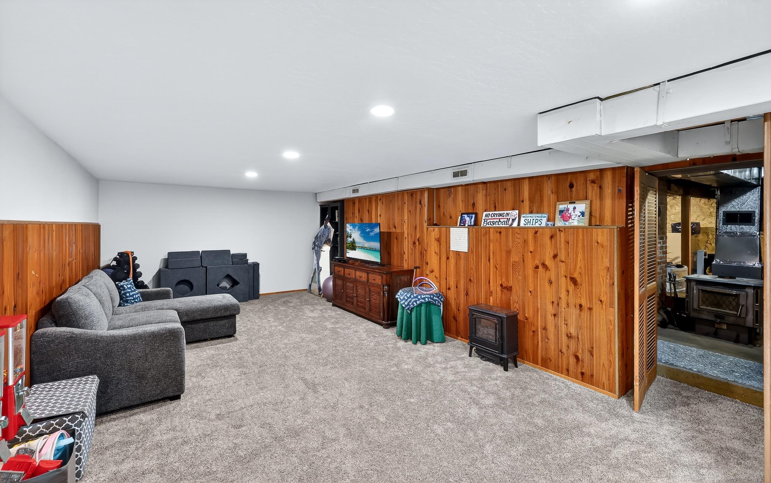 4301 E 16th Ave - Photo 21
