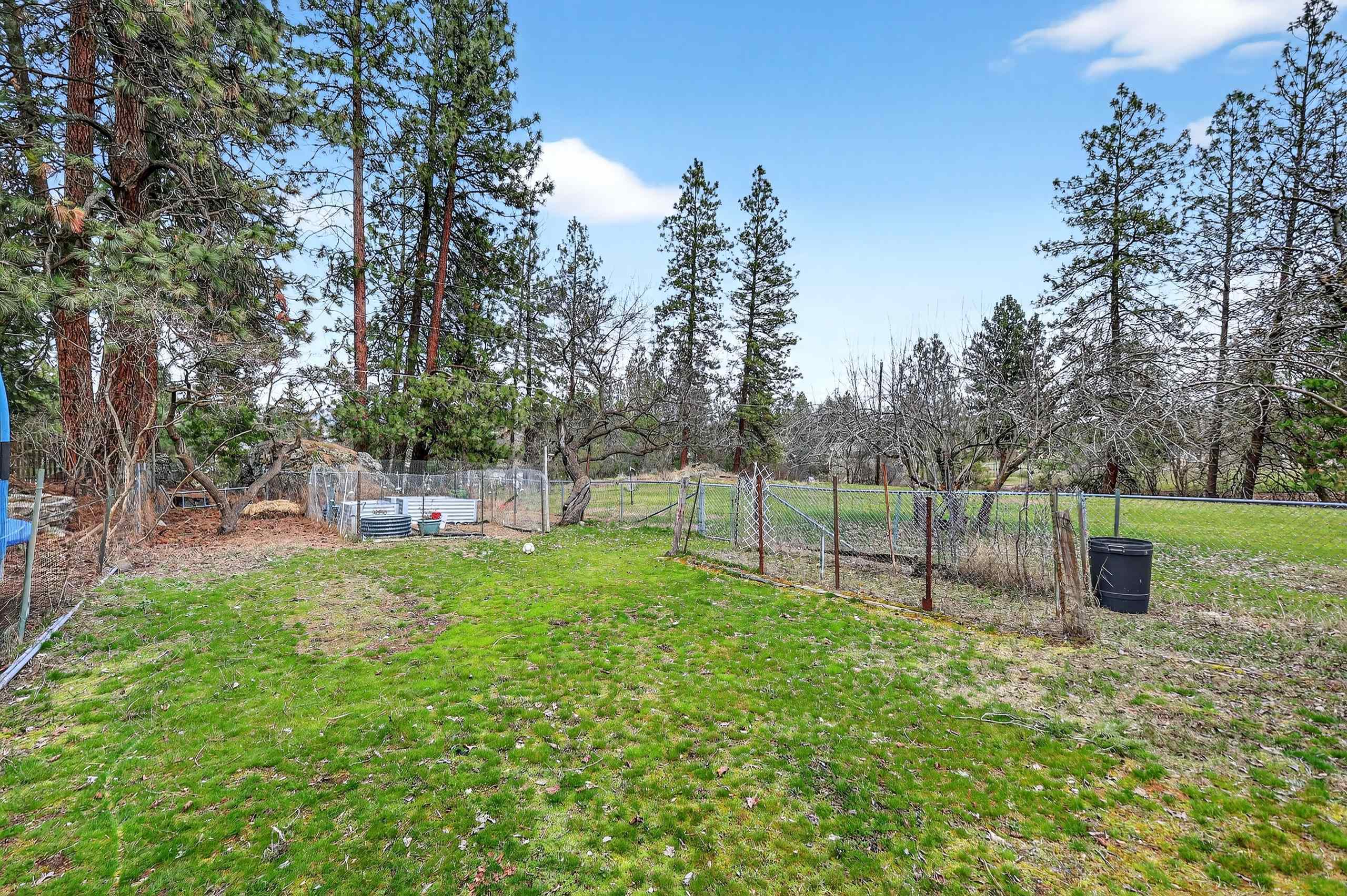 4301 E 16th Ave - Photo 29