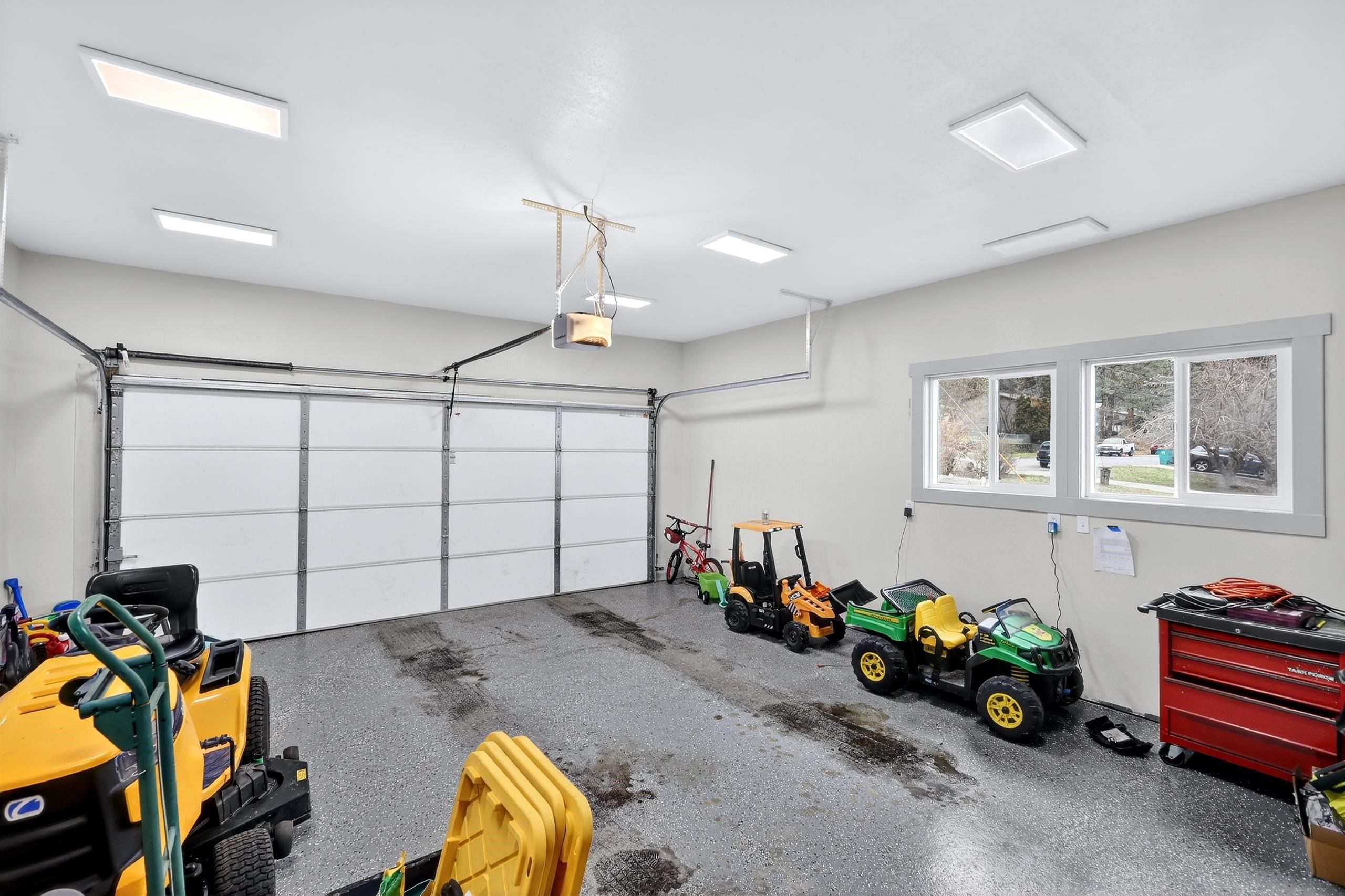 4301 E 16th Ave - Photo 30