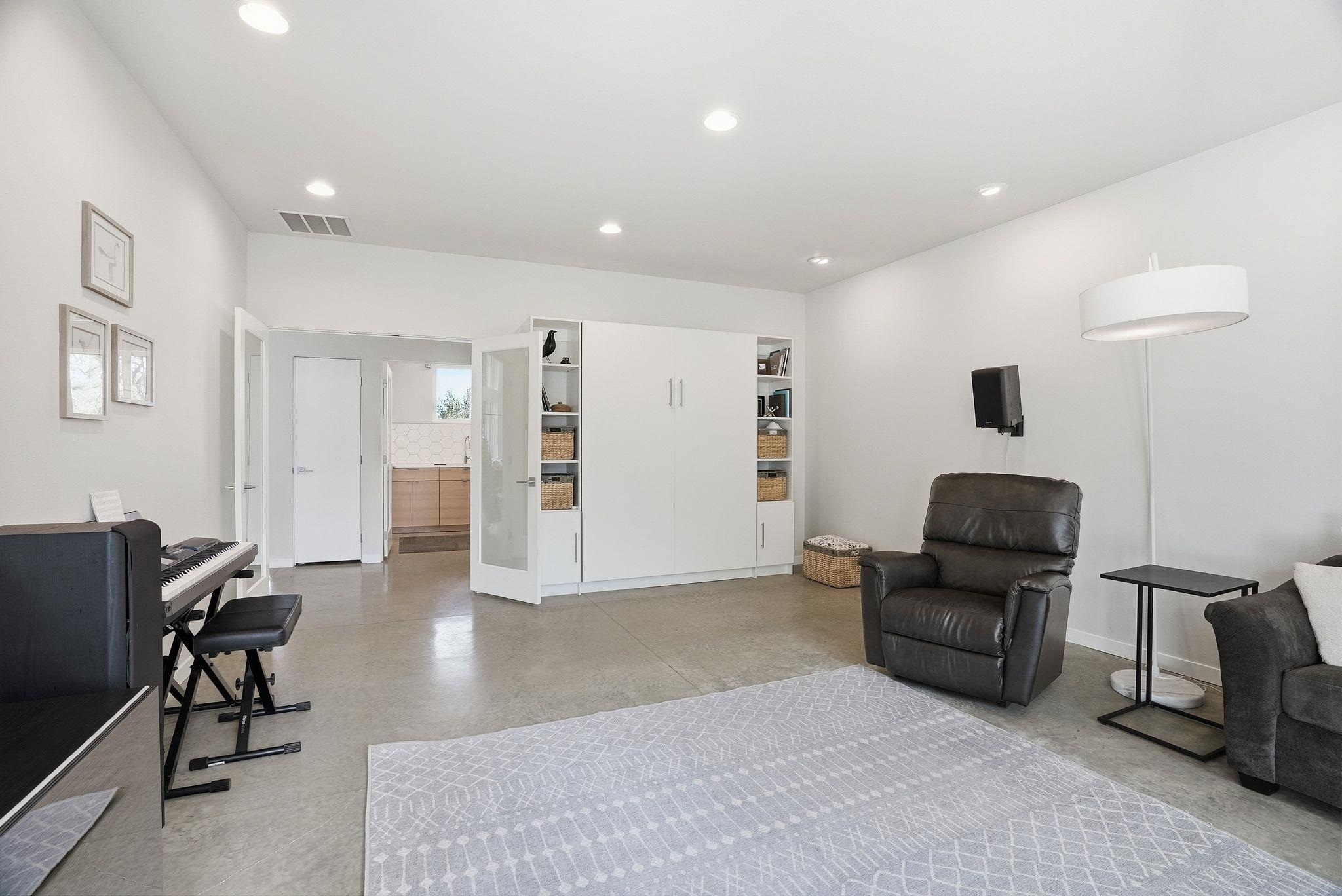 5510 S Russell Ln - Photo 24