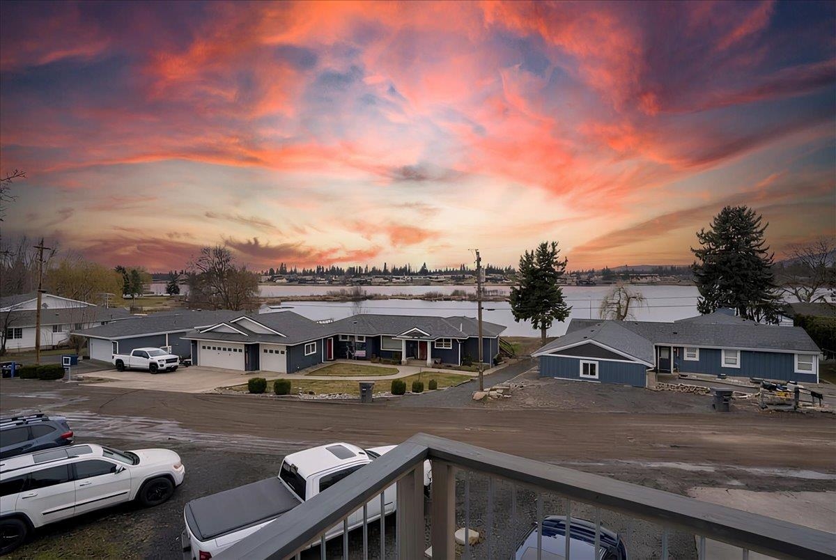 11013 S Sunnyslope Rd - Photo 3