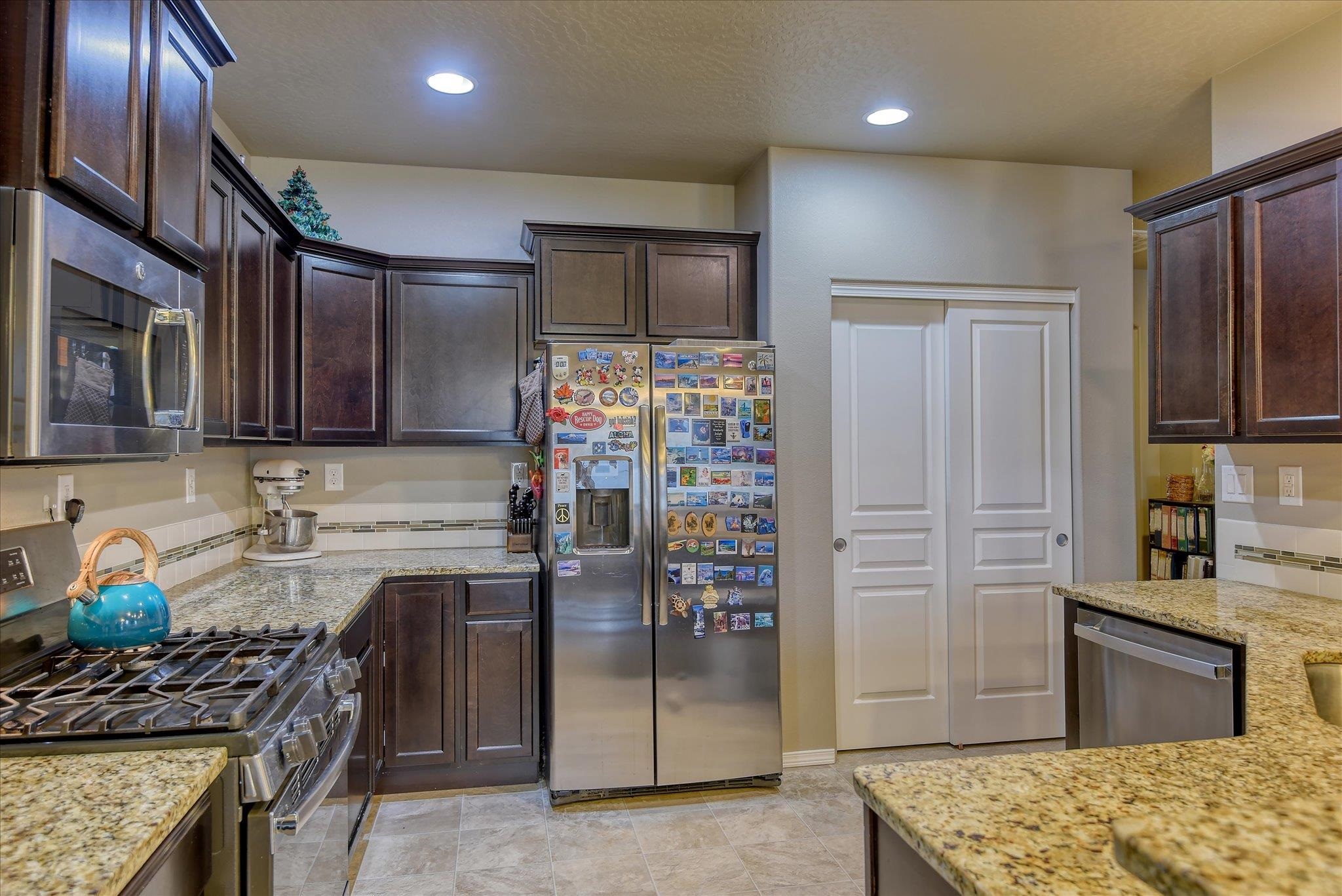 708 EGRET Ln - Photo 13
