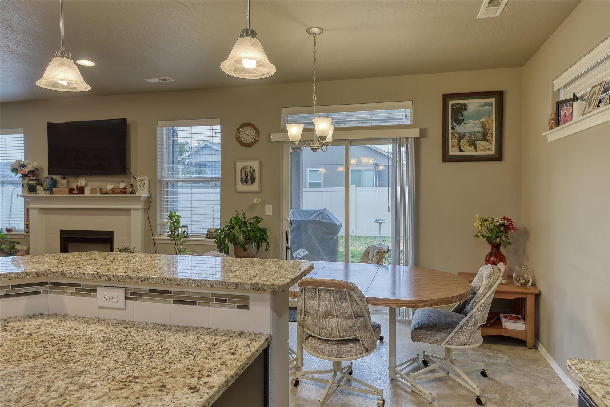 708 EGRET Ln - Photo 15