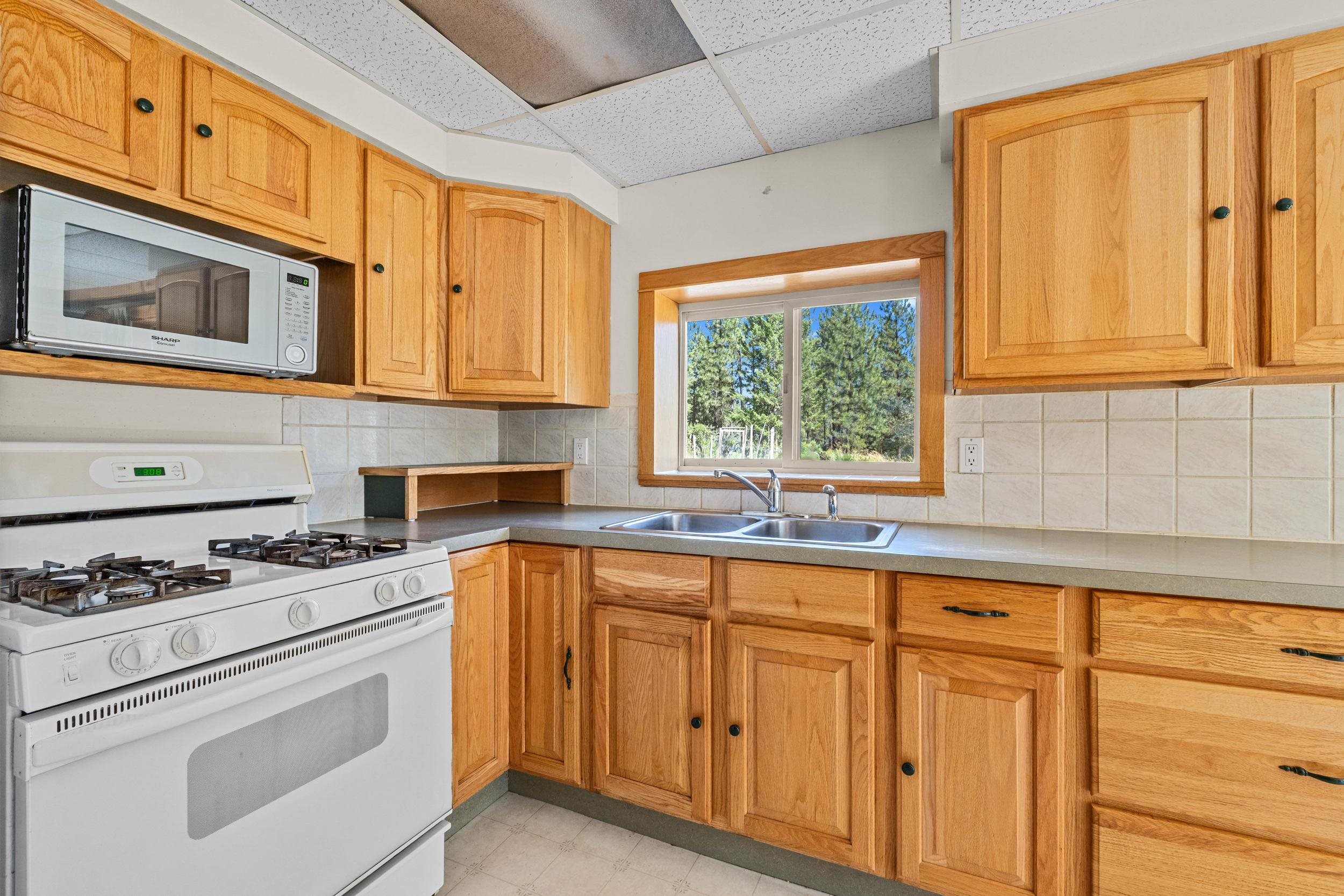 3369 Larkspur Way - Photo 3