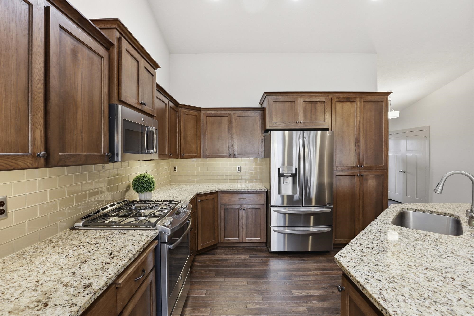 11304 E Flagstone Ln - Photo 9