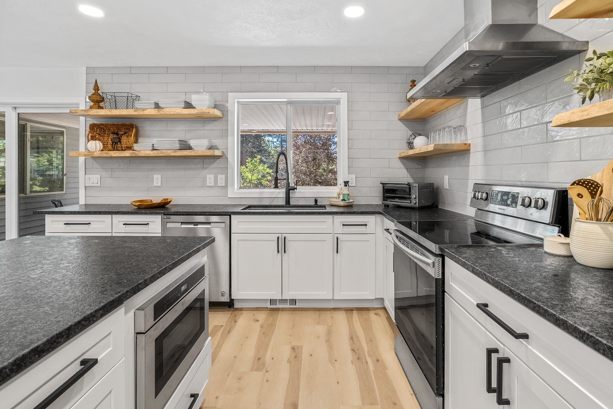 12916 N Newman St - Photo 11