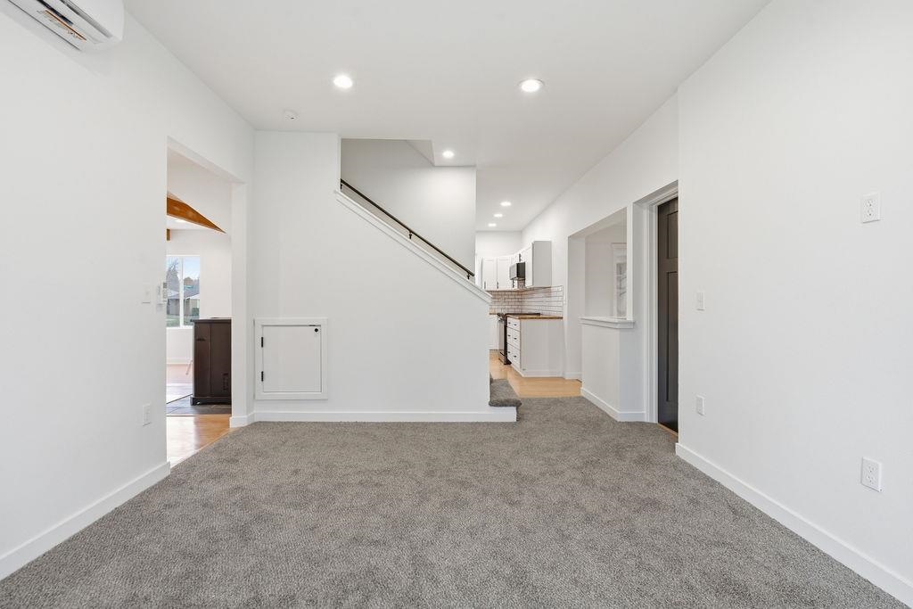 120 E Huffman St - Photo 14