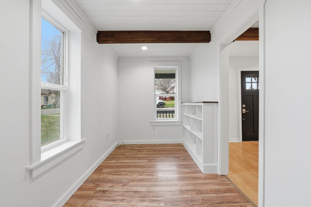 120 E Huffman St - Photo 7