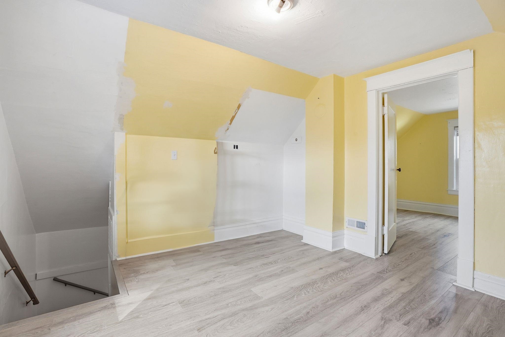 817 E Walton Ave - Photo 21