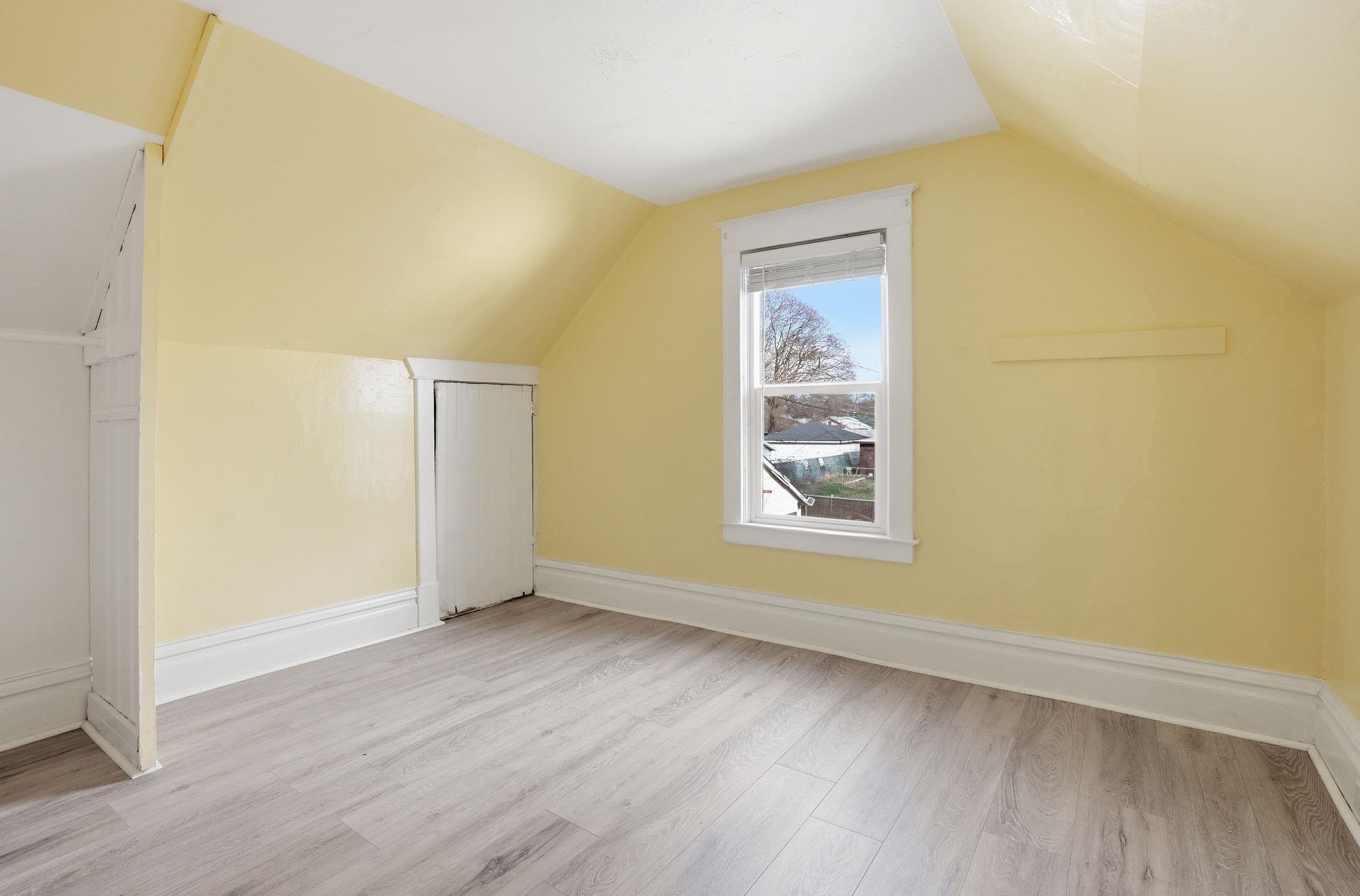 817 E Walton Ave - Photo 24