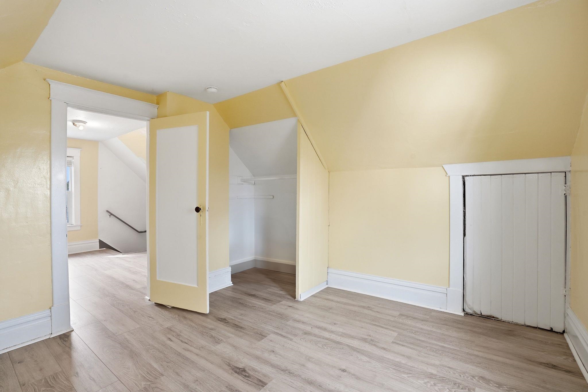 817 E Walton Ave - Photo 25