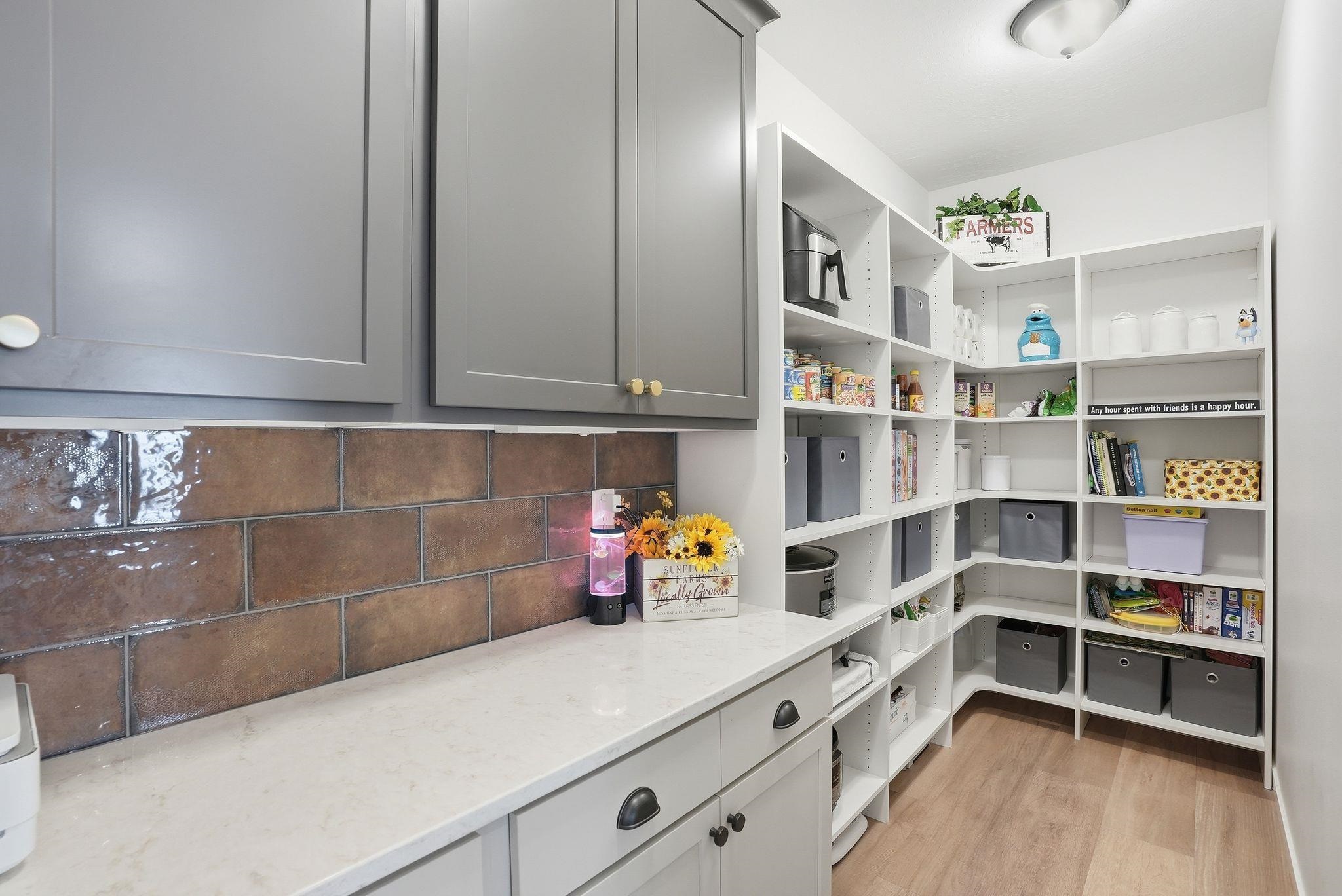 2290 N Wilmington St - Photo 17
