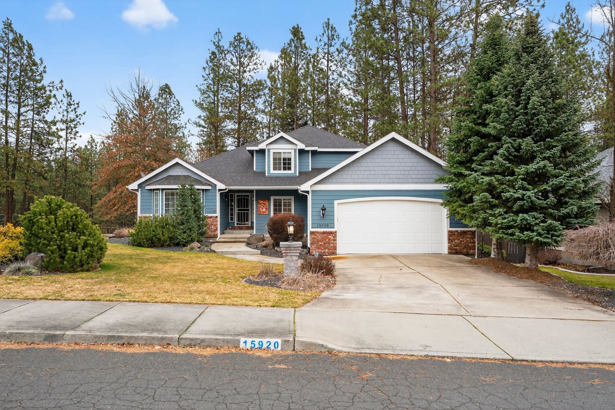 15920 N Glencrest Dr - Photo 2