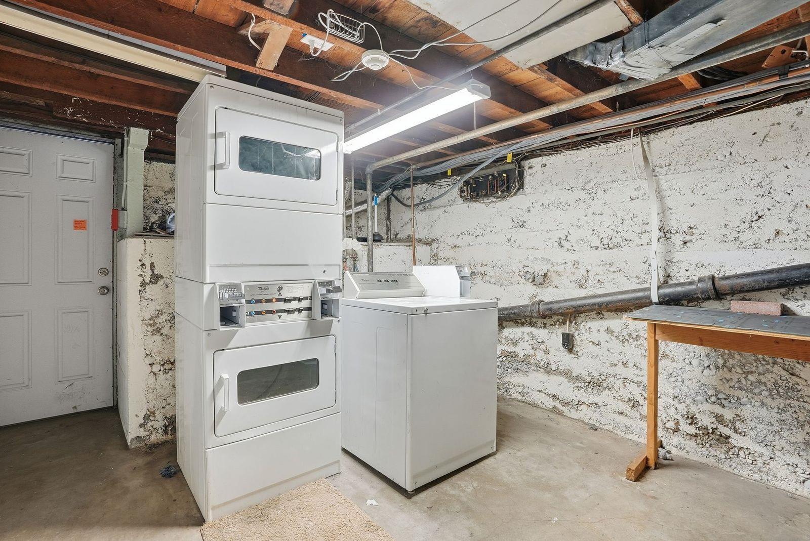 1704 N Ash St - Photo 12
