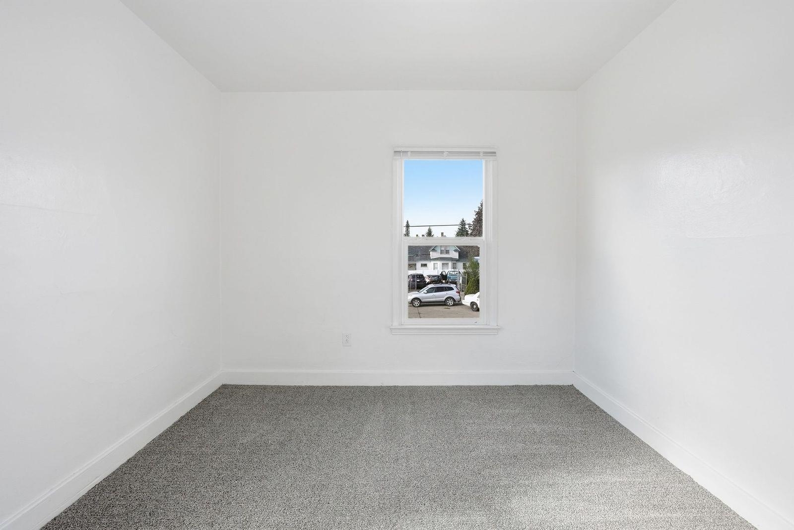 1704 N Ash St - Photo 5