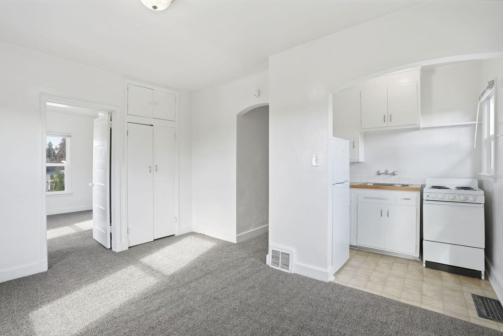 1704 N Ash St - Photo 8