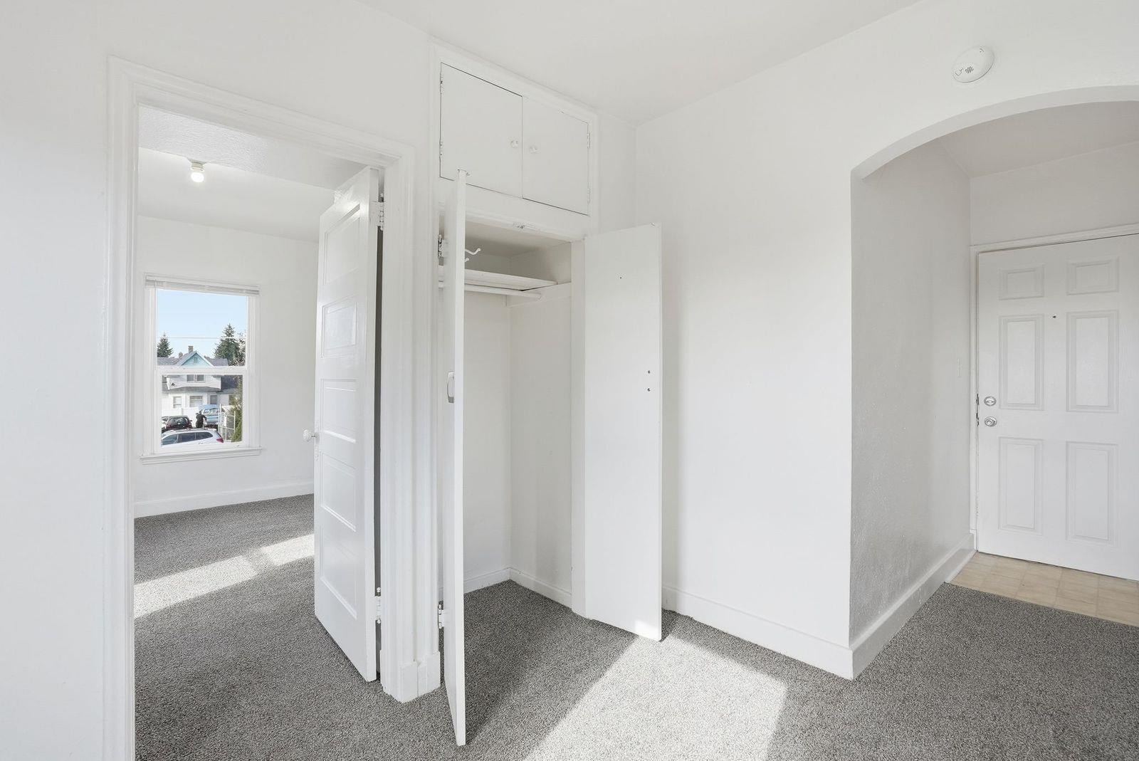 1704 N Ash St - Photo 9