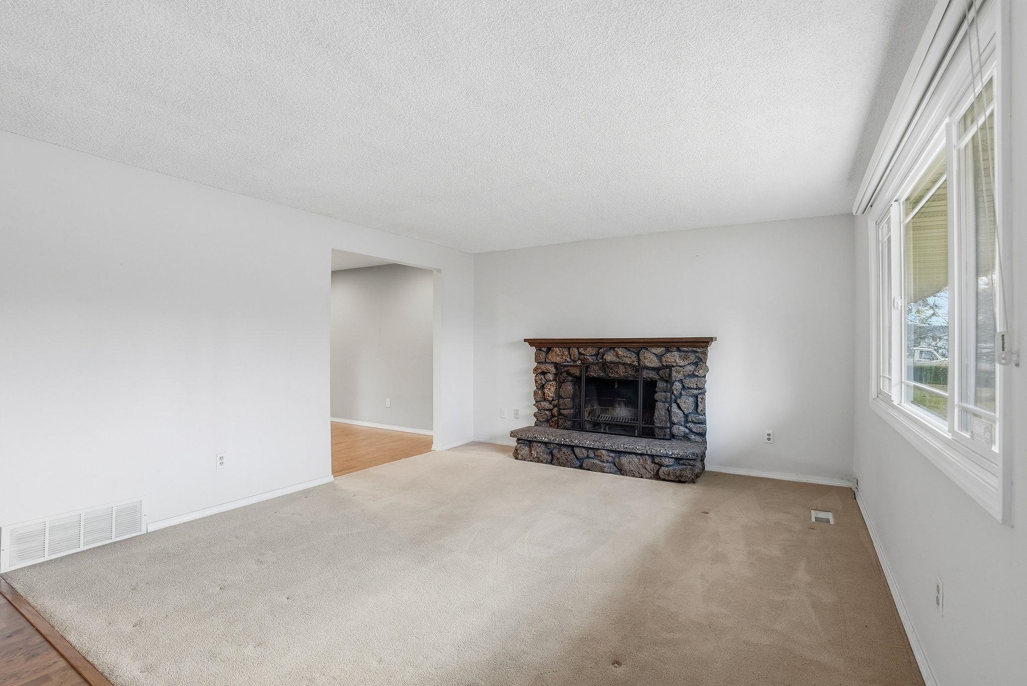6612 N Elizabeth St - Photo 6