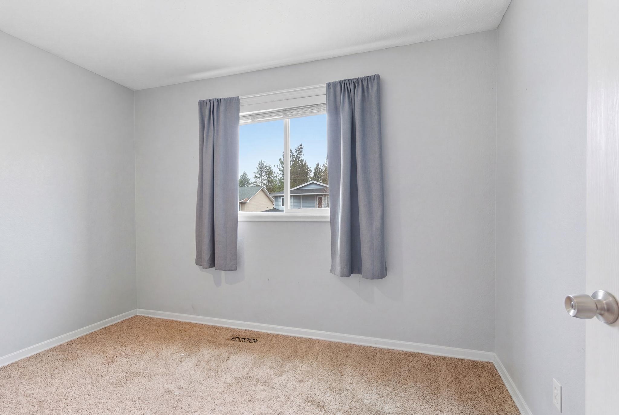 4020 E 34th Ave - Photo 21