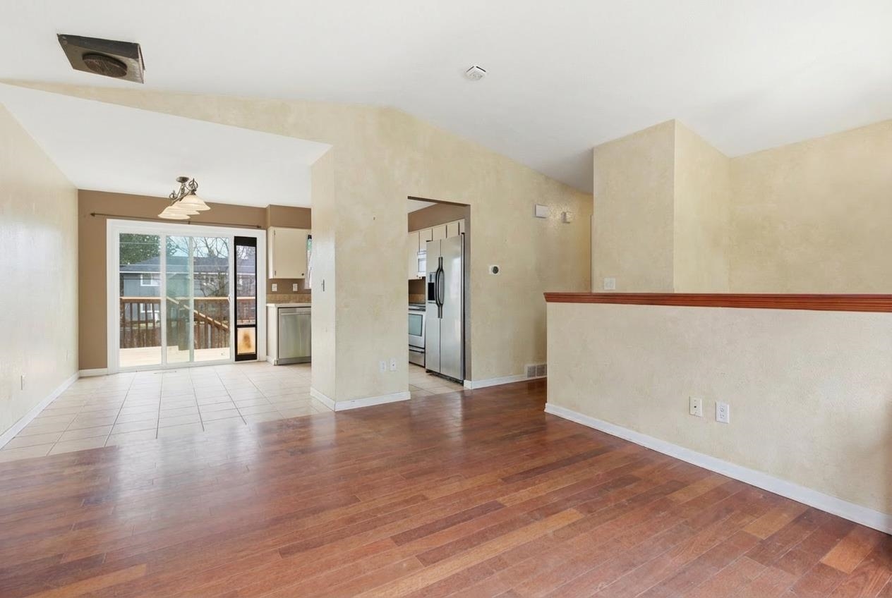 4020 E 34th Ave - Photo 8