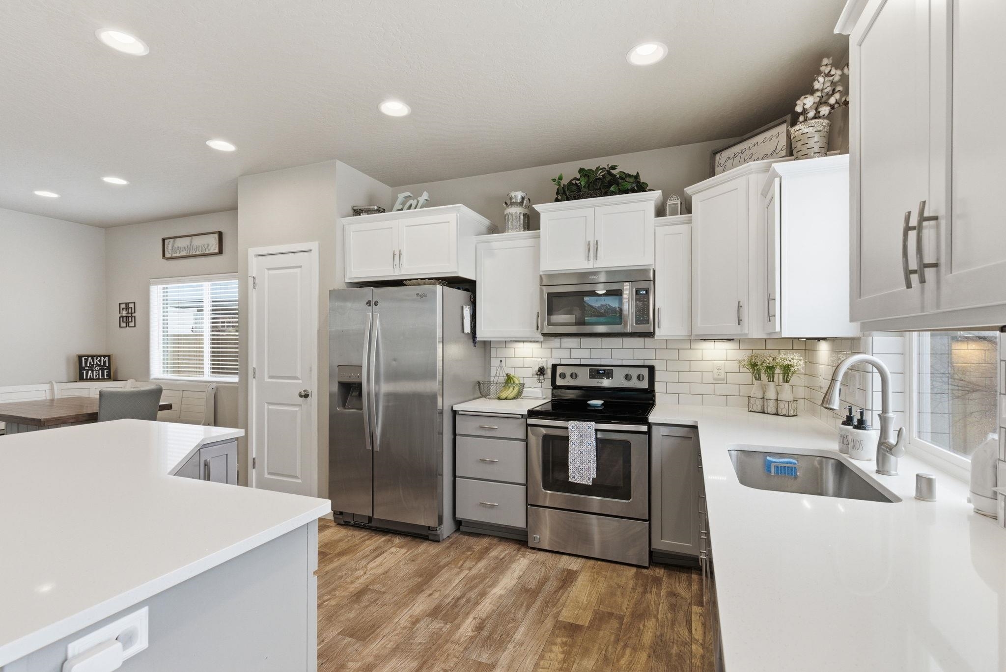 2020 N Oakland St - Photo 11