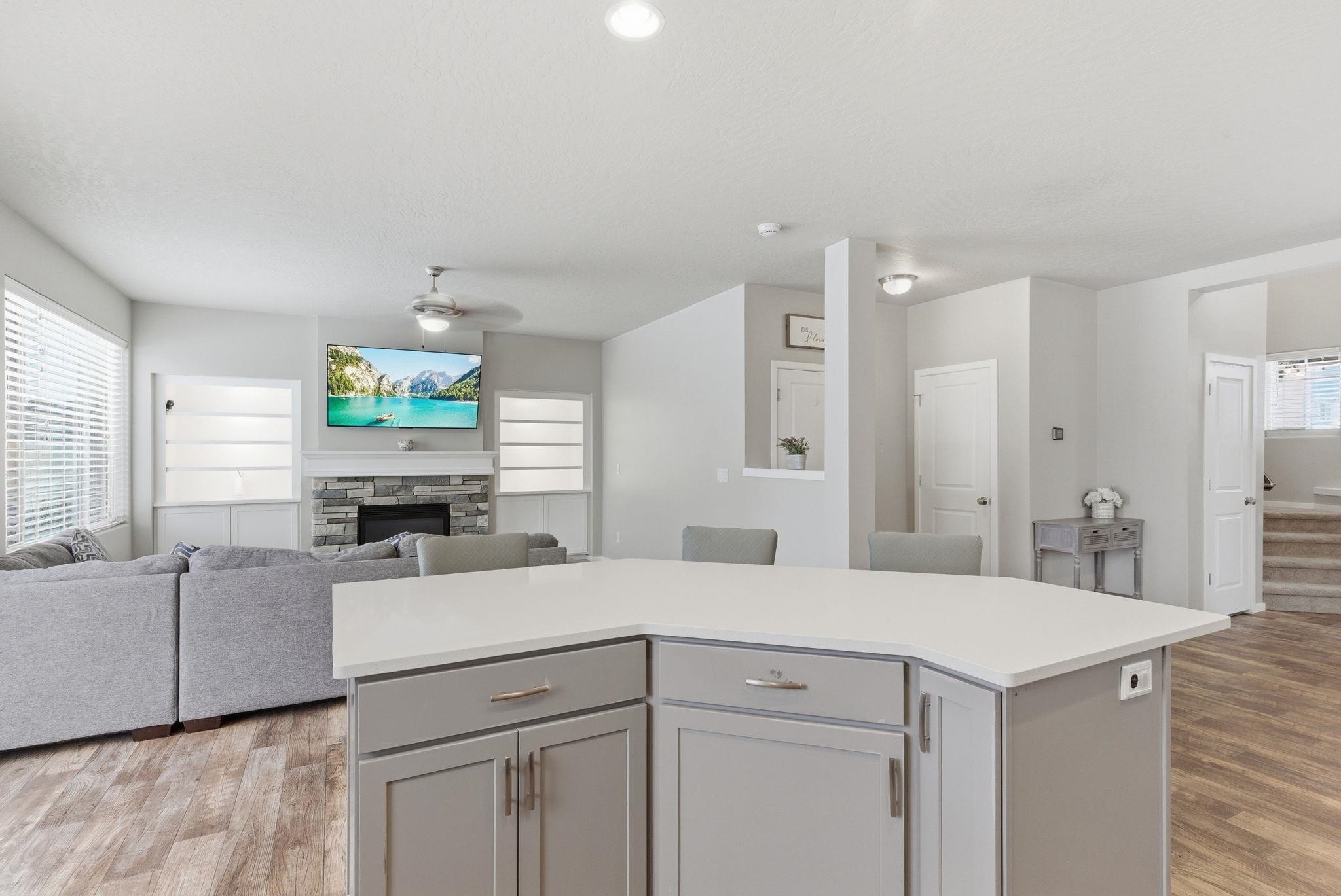 2020 N Oakland St - Photo 12