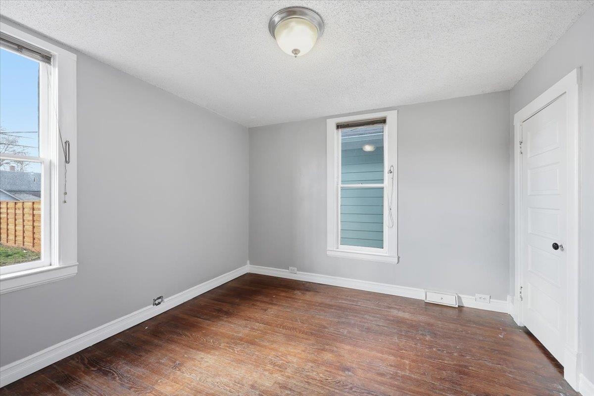 1801 W Gardner Ave - Photo 13