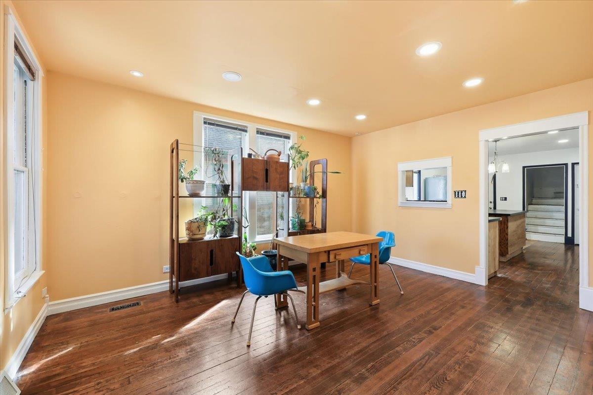 1801 W Gardner Ave - Photo 9