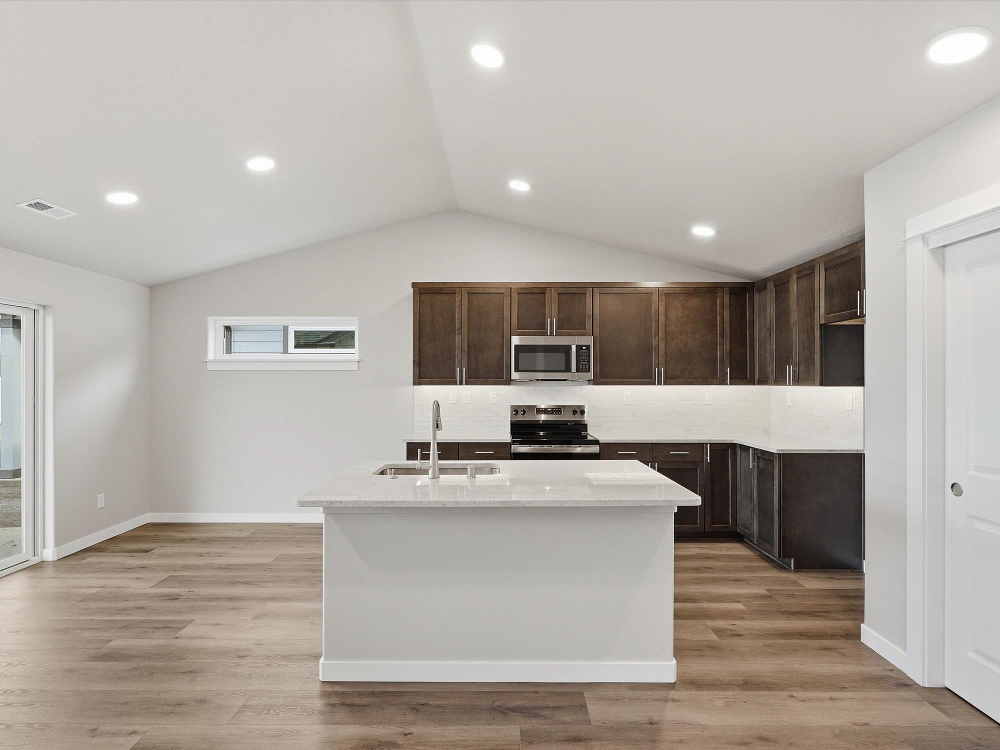 1474 W 67th Ave - Photo 5