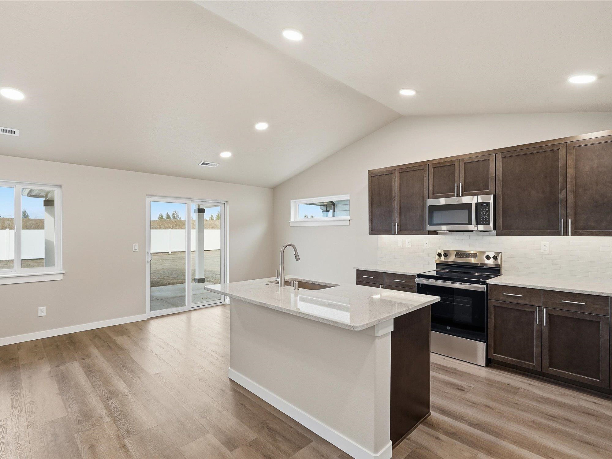 1474 W 67th Ave - Photo 6