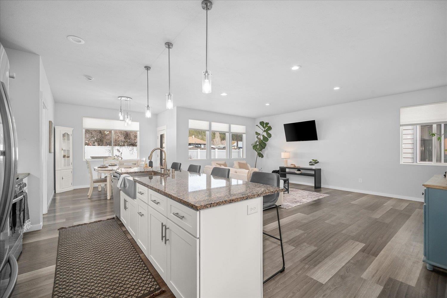 4911 E Grace Ave - Photo 11
