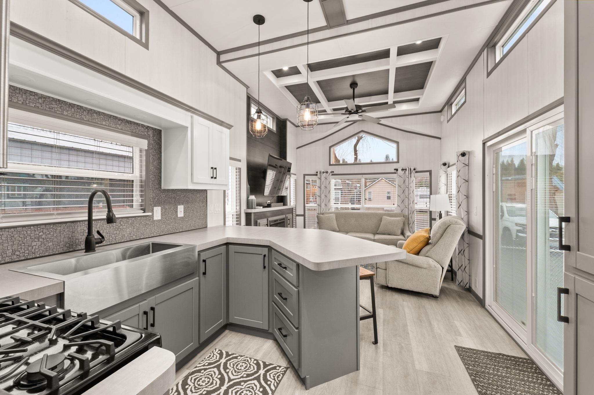 18816 W Pommier Rd - Photo 14