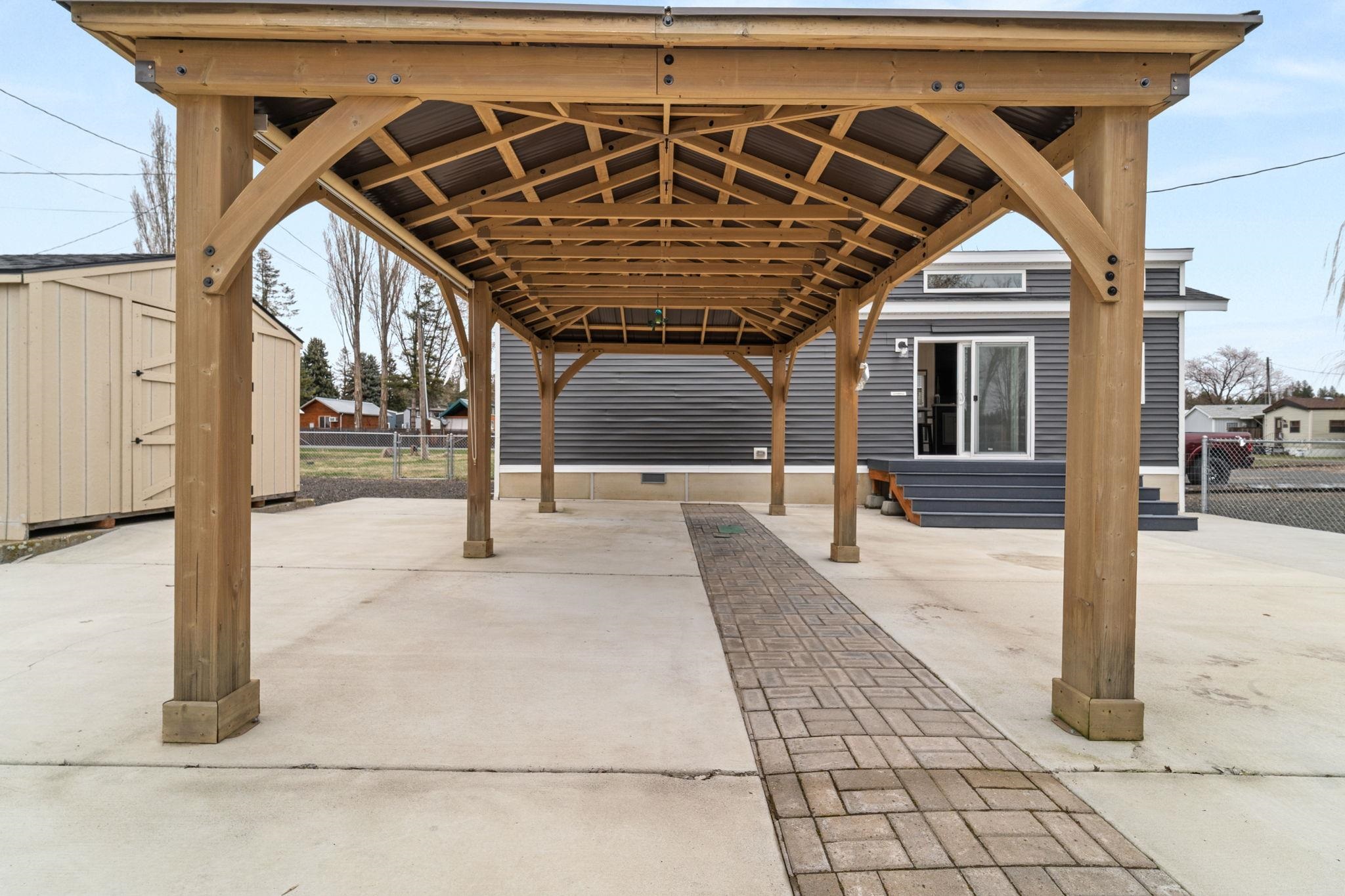 18816 W Pommier Rd - Photo 36