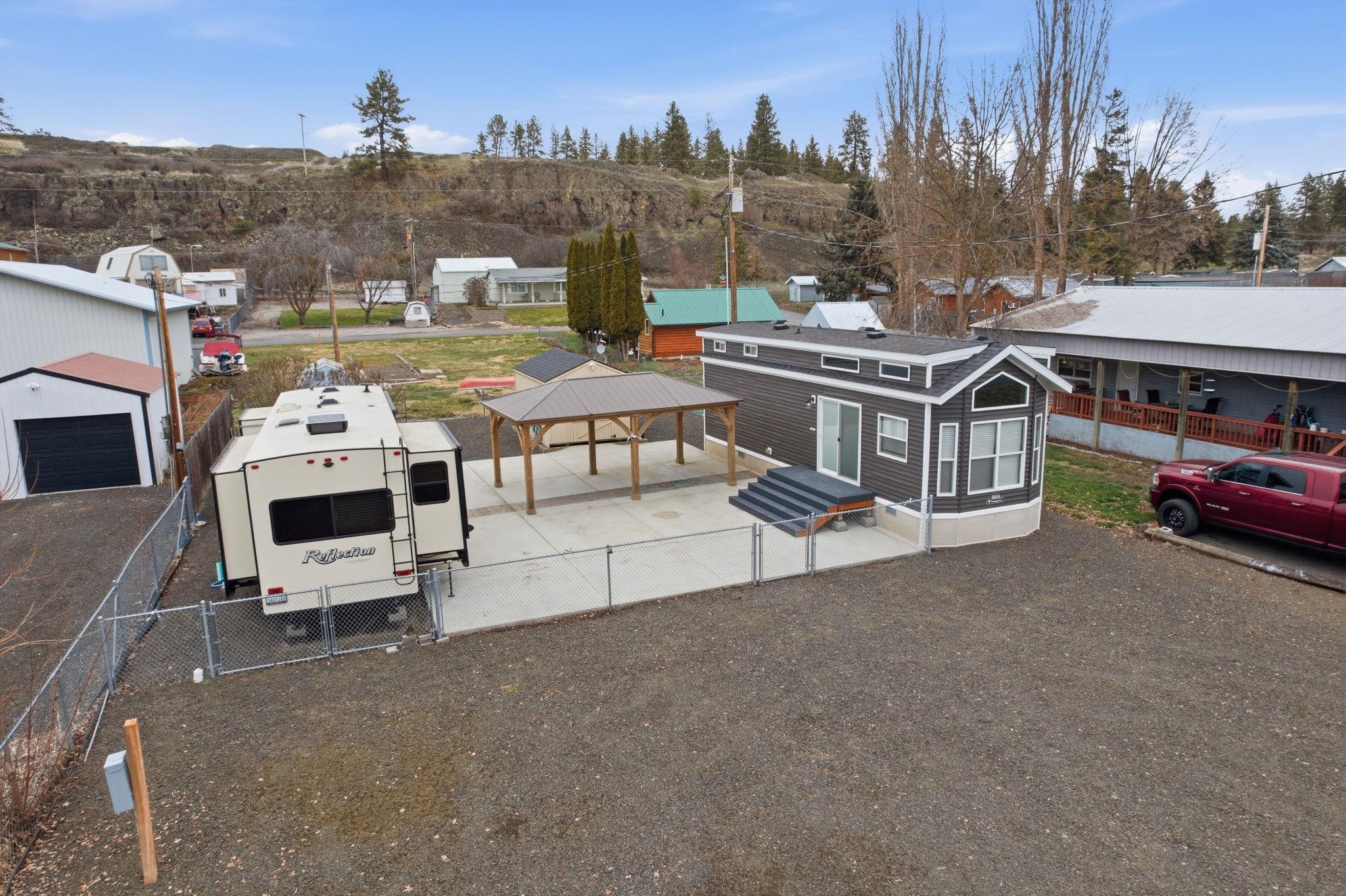 18816 W Pommier Rd - Photo 43