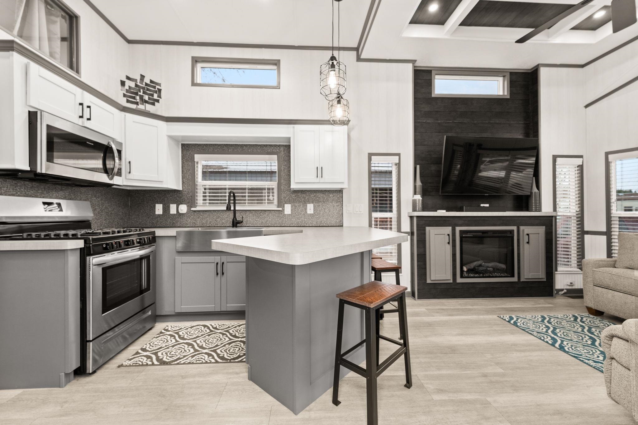18816 W Pommier Rd - Photo 8