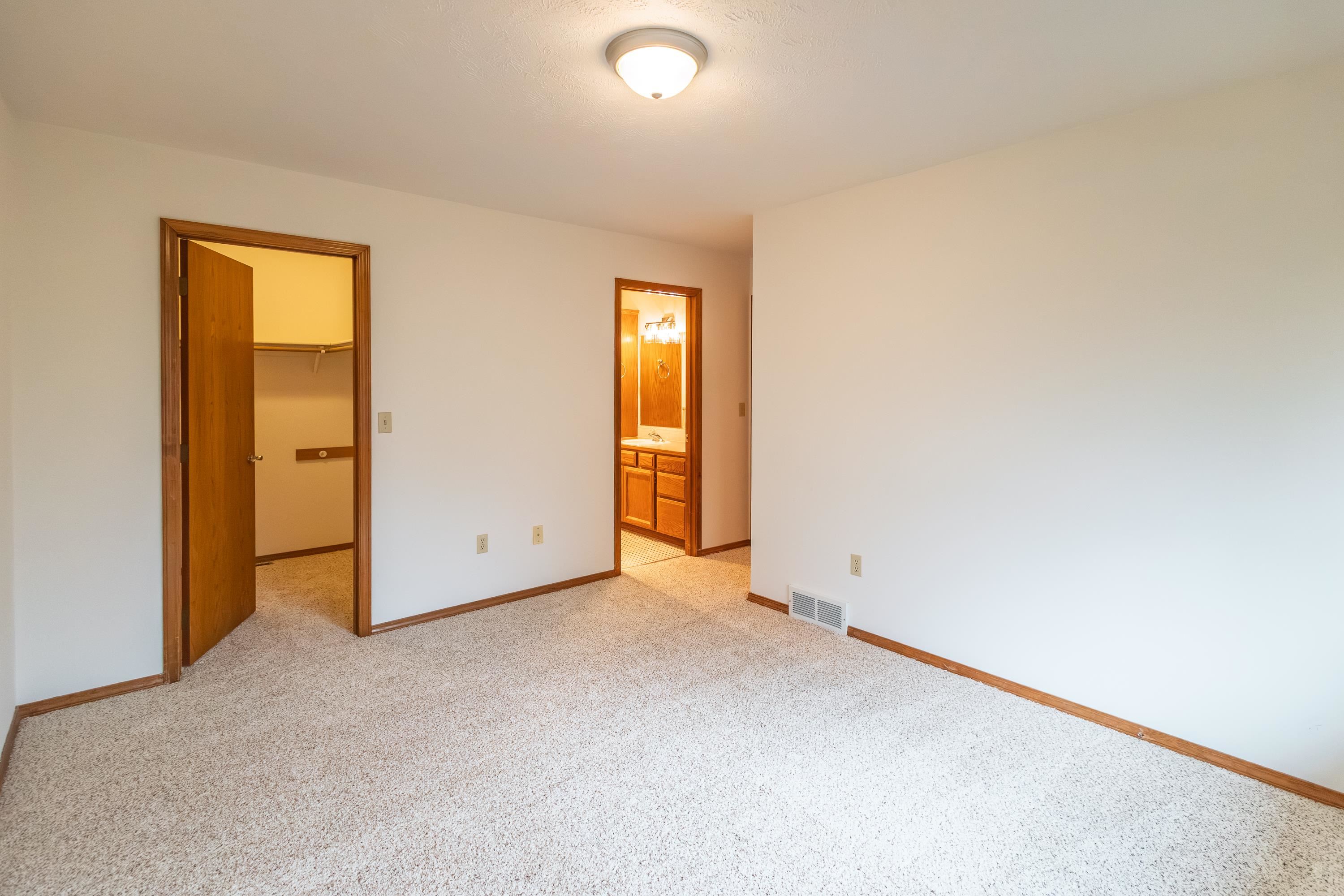 11316 E 34th Ave - Photo 11