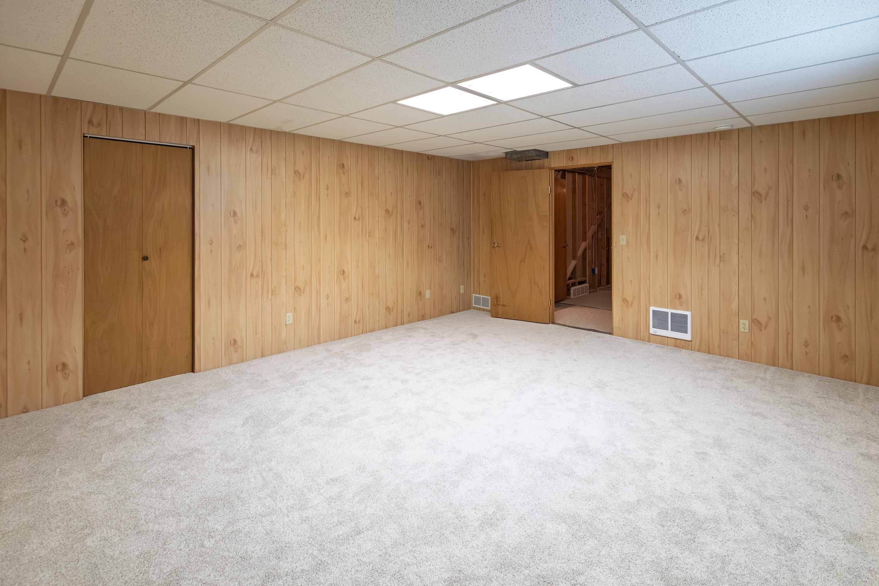 11316 E 34th Ave - Photo 17