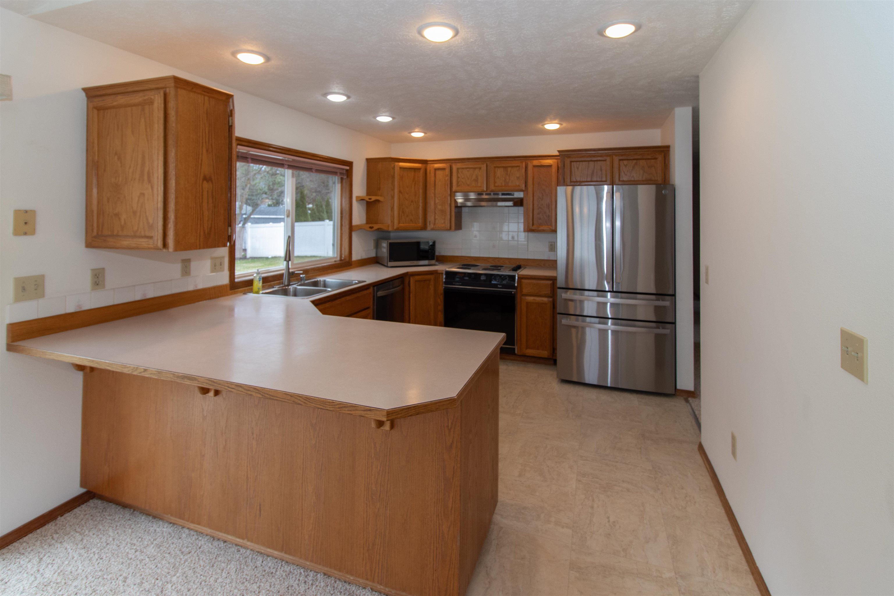 11316 E 34th Ave - Photo 6