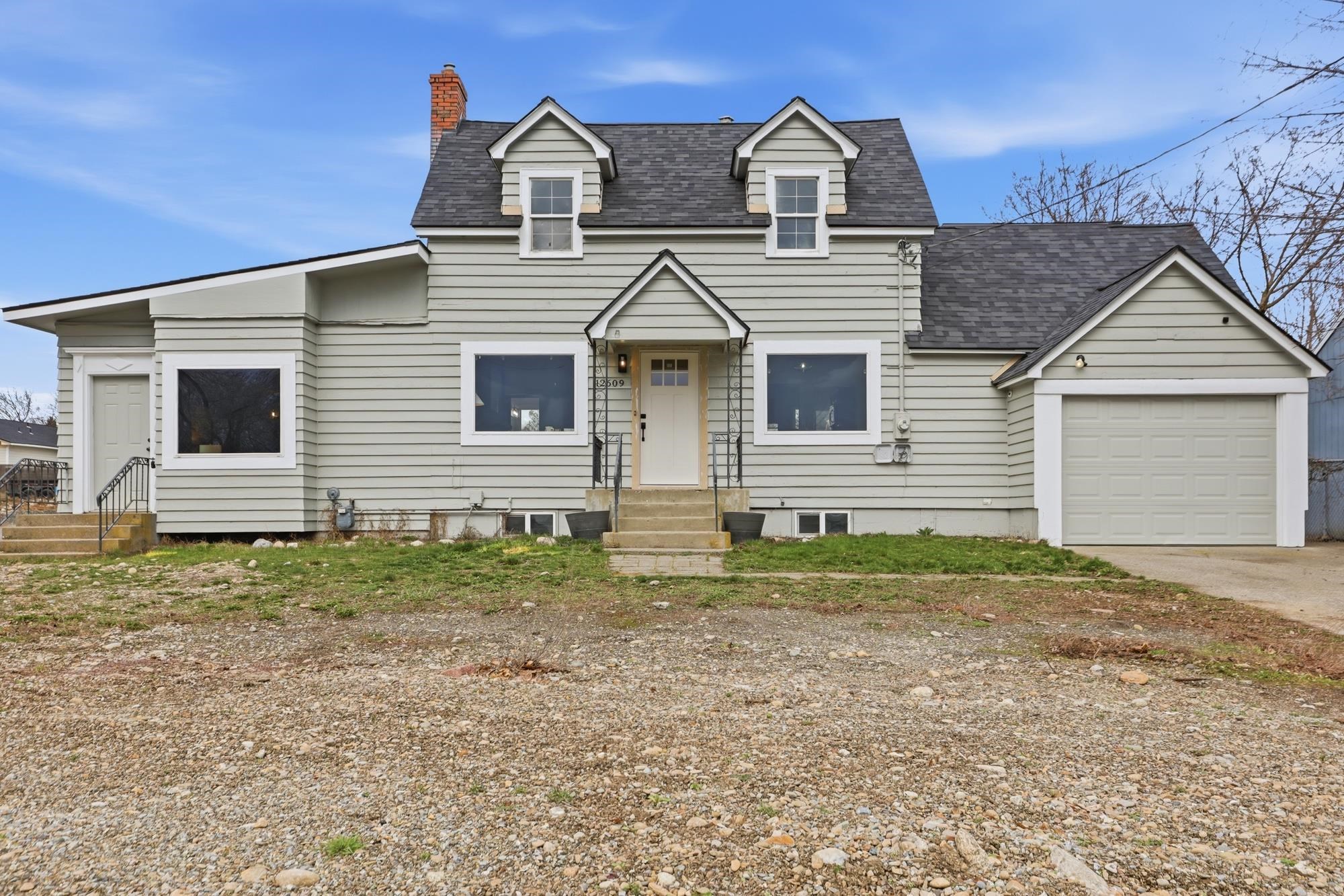 12609 E Main Ave - Photo 1
