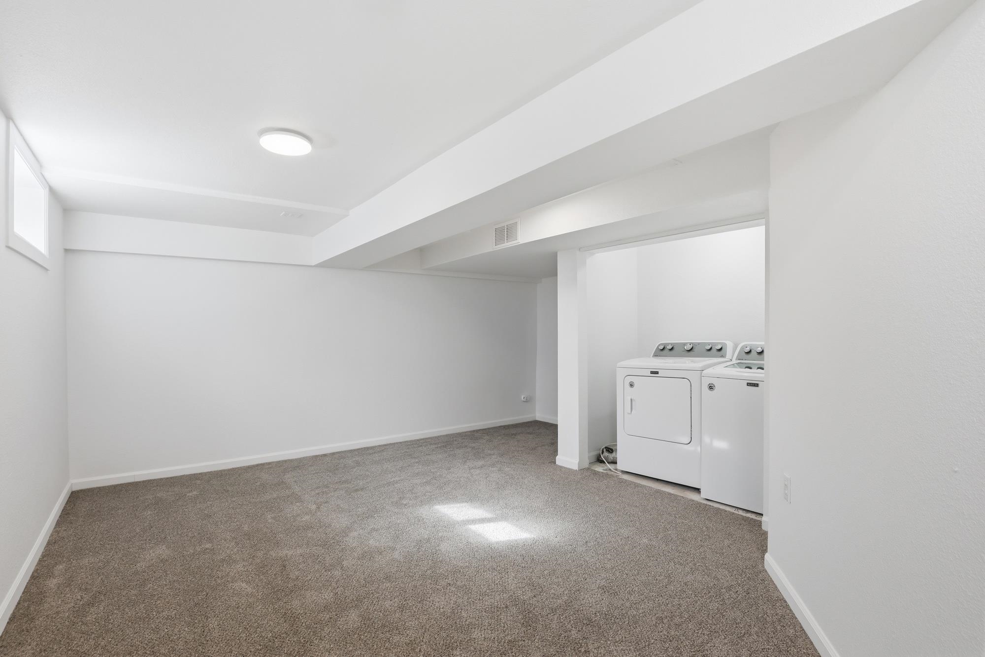 12609 E Main Ave - Photo 29