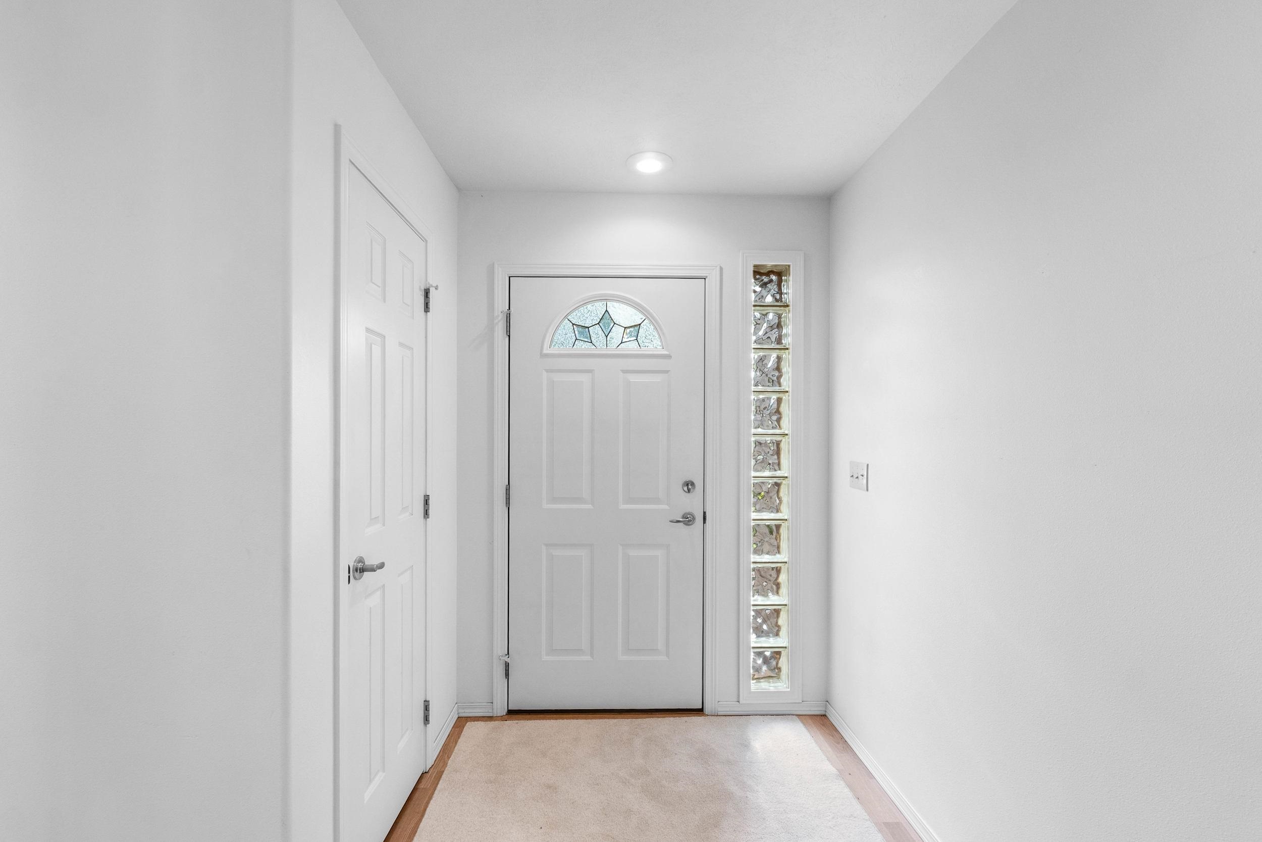 252 Eagle Dr - Photo 4