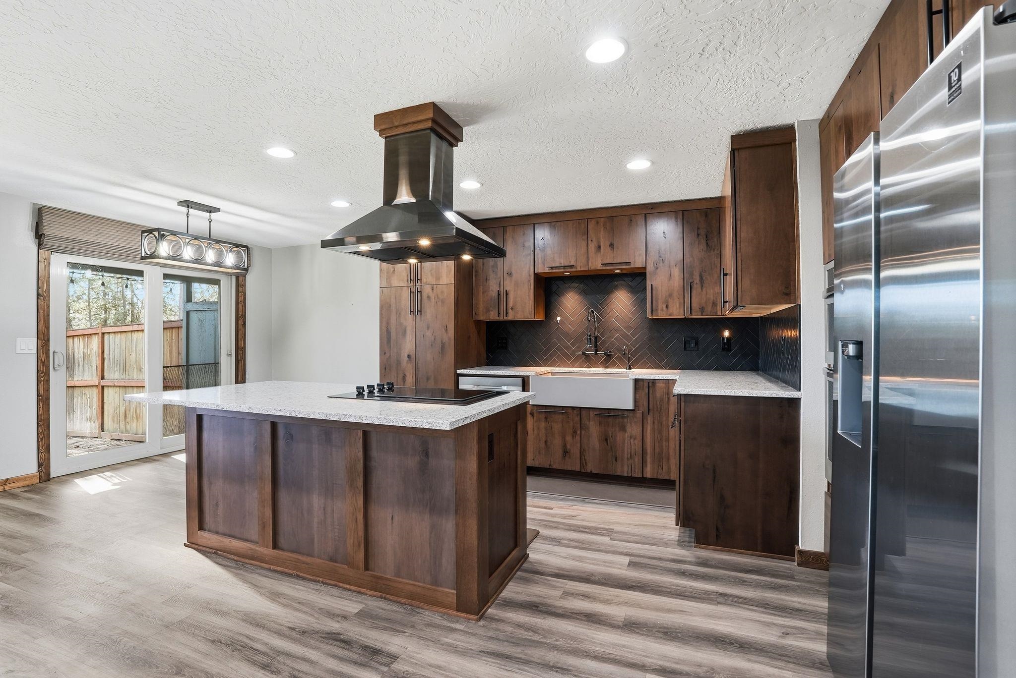 1122 E Bedivere Dr - Photo 2