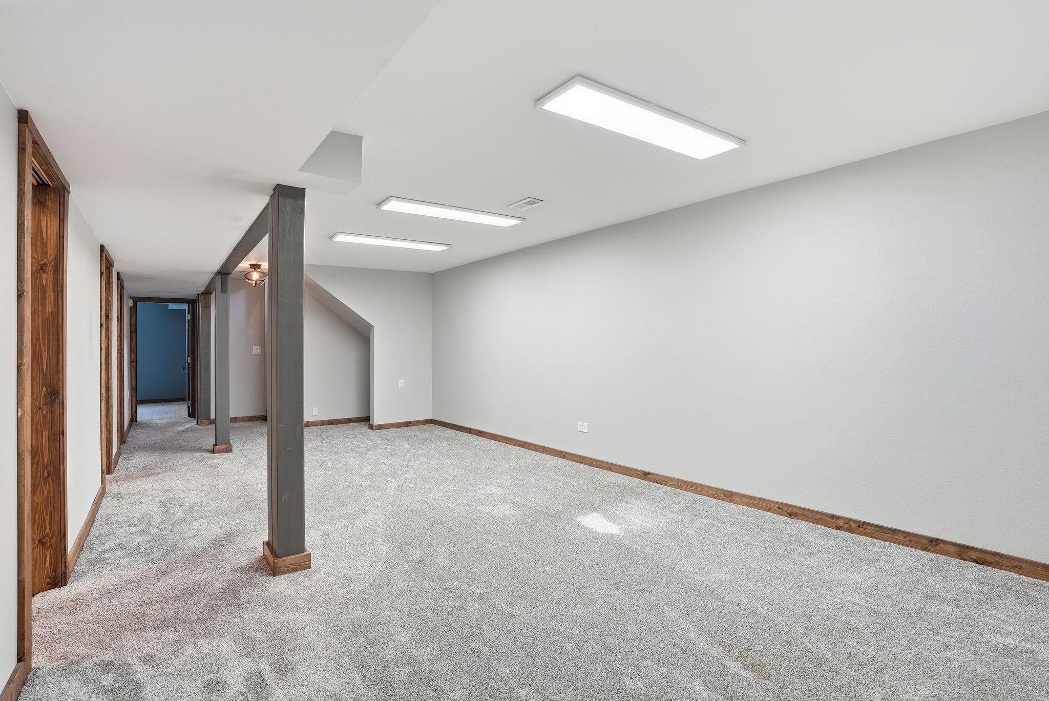 1122 E Bedivere Dr - Photo 17
