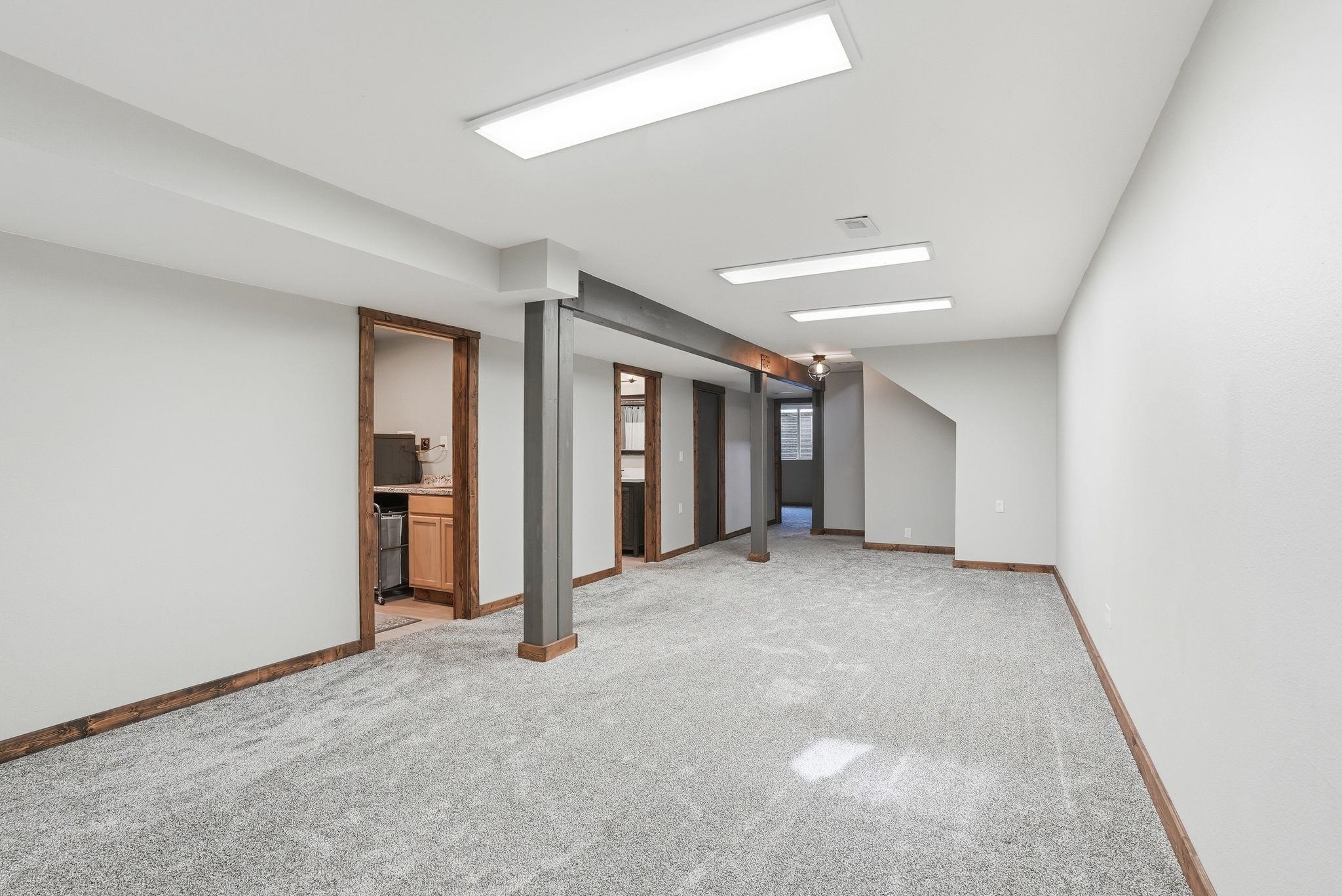 1122 E Bedivere Dr - Photo 18